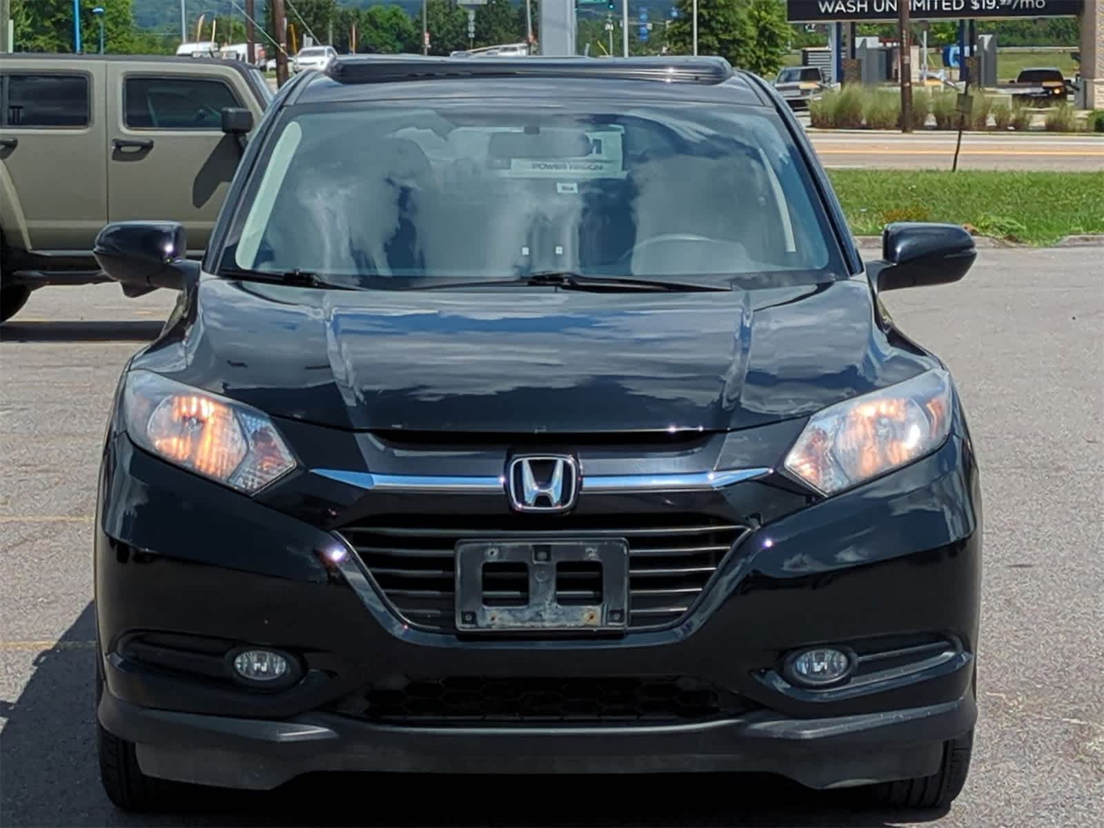 Thumbnail: 2018 Honda HR-V - 3