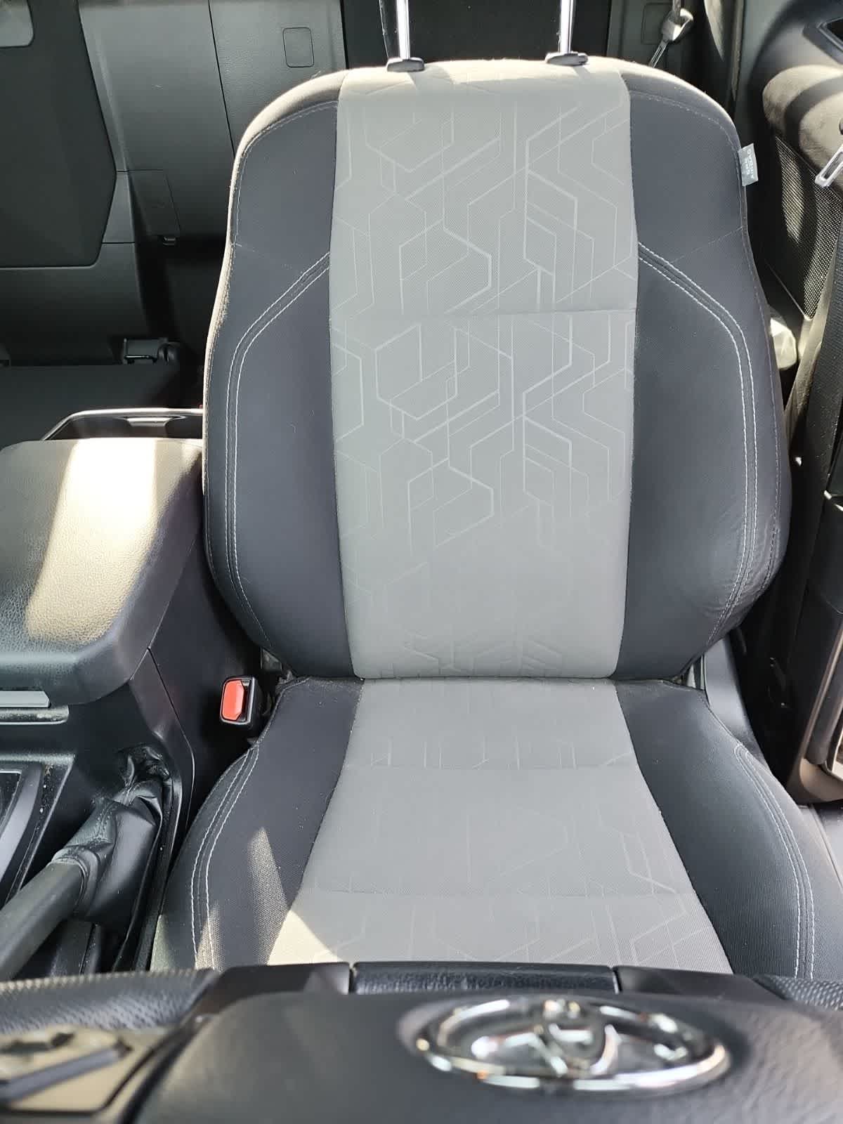 Thumbnail: 2023 Toyota Tacoma - 14