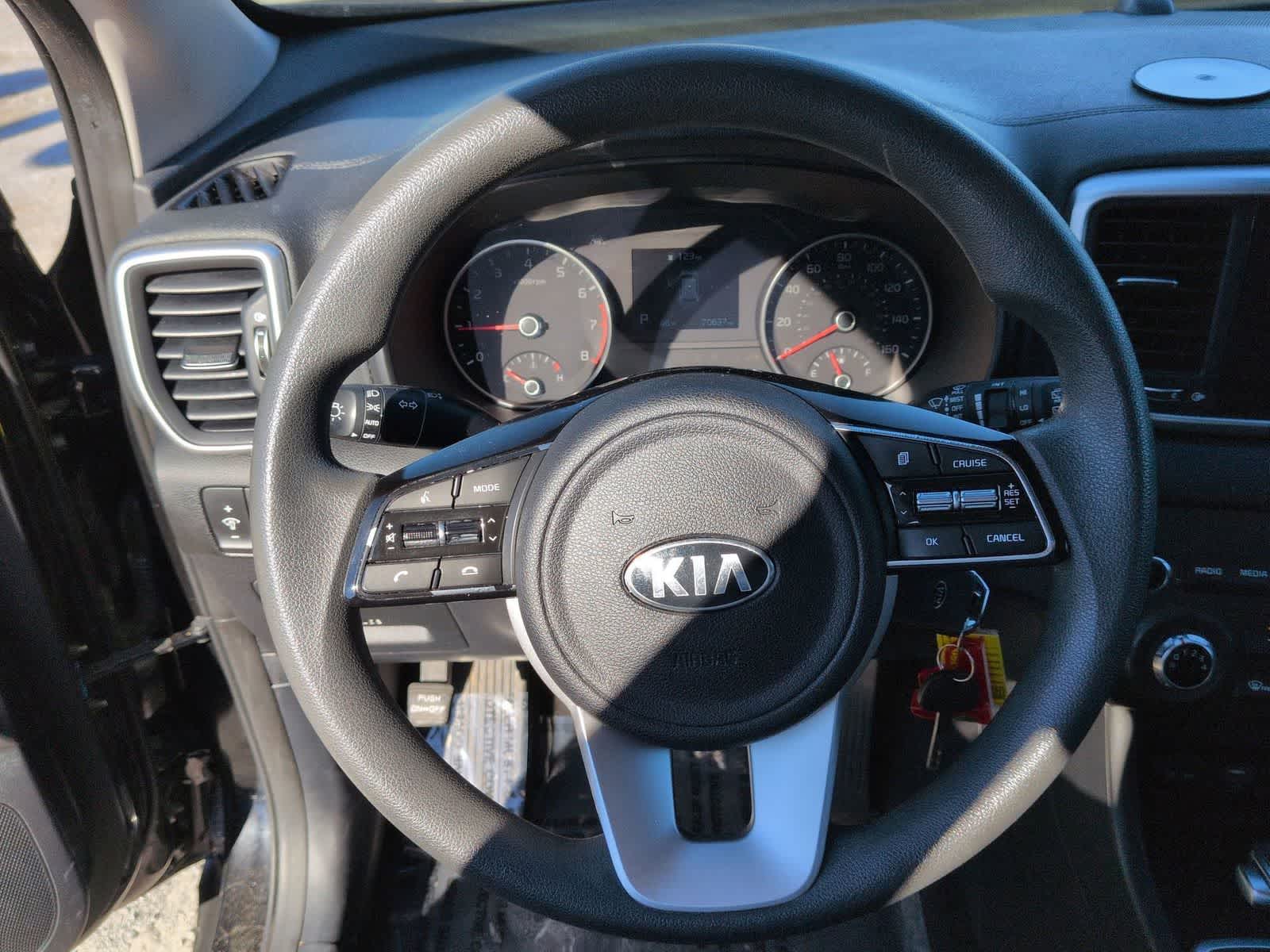 Thumbnail: 2022 Kia Sportage - 21