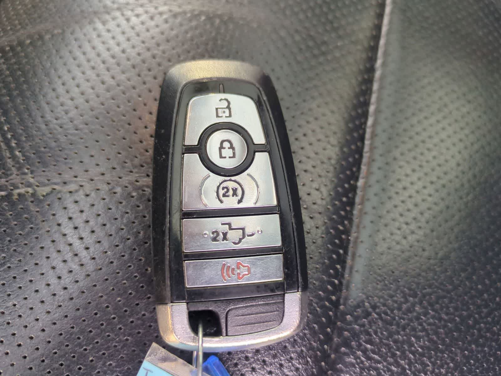 Thumbnail: 2017 Ford Econoline - 37