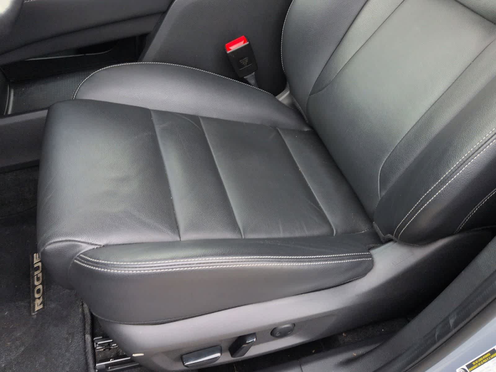 Thumbnail: 2021 Nissan Rogue - 16