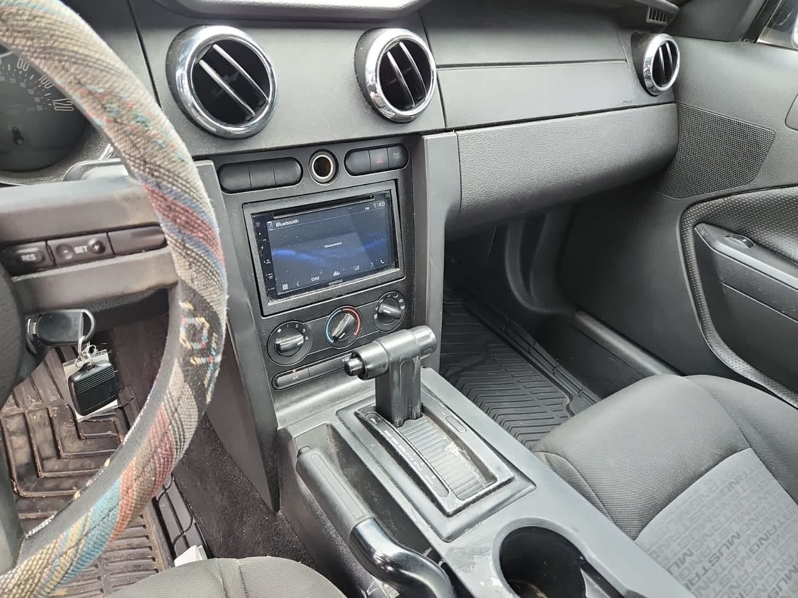 Thumbnail: 2008 Ford Mustang - 10