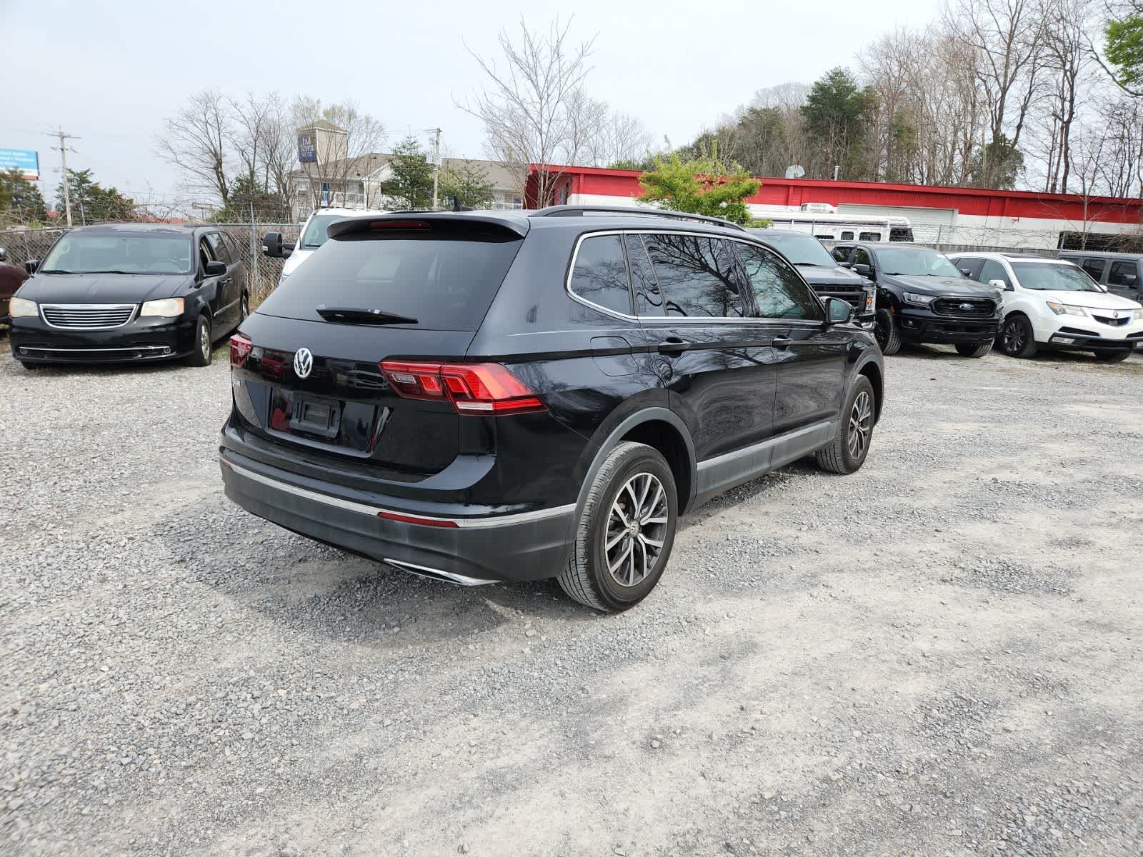 Thumbnail: 2020 Volkswagen Tiguan - 5