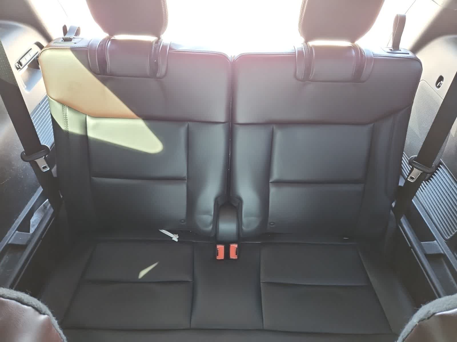 Thumbnail: 2020 Ford Explorer - 27