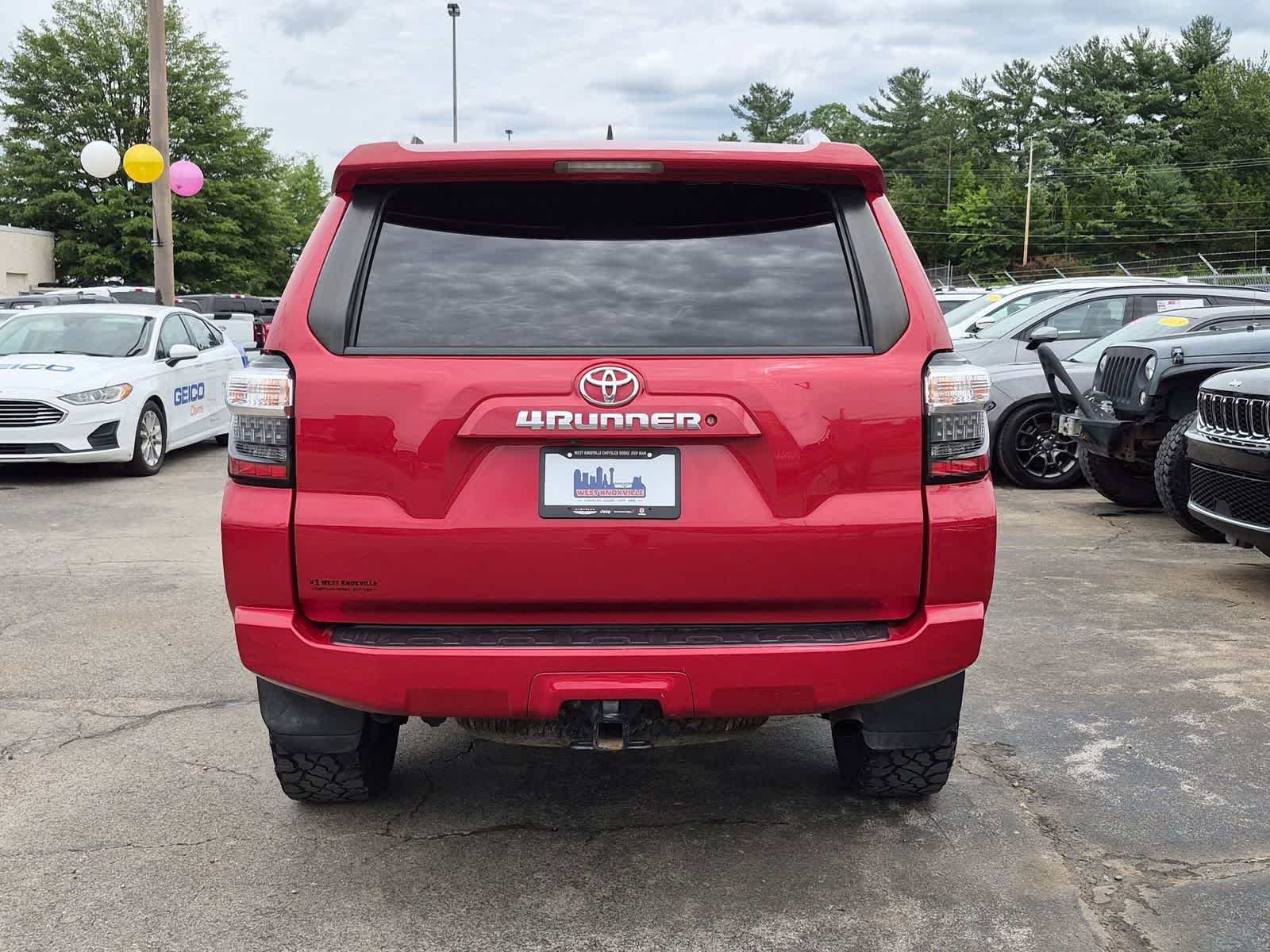 Thumbnail: 2018 Toyota 4Runner - 4