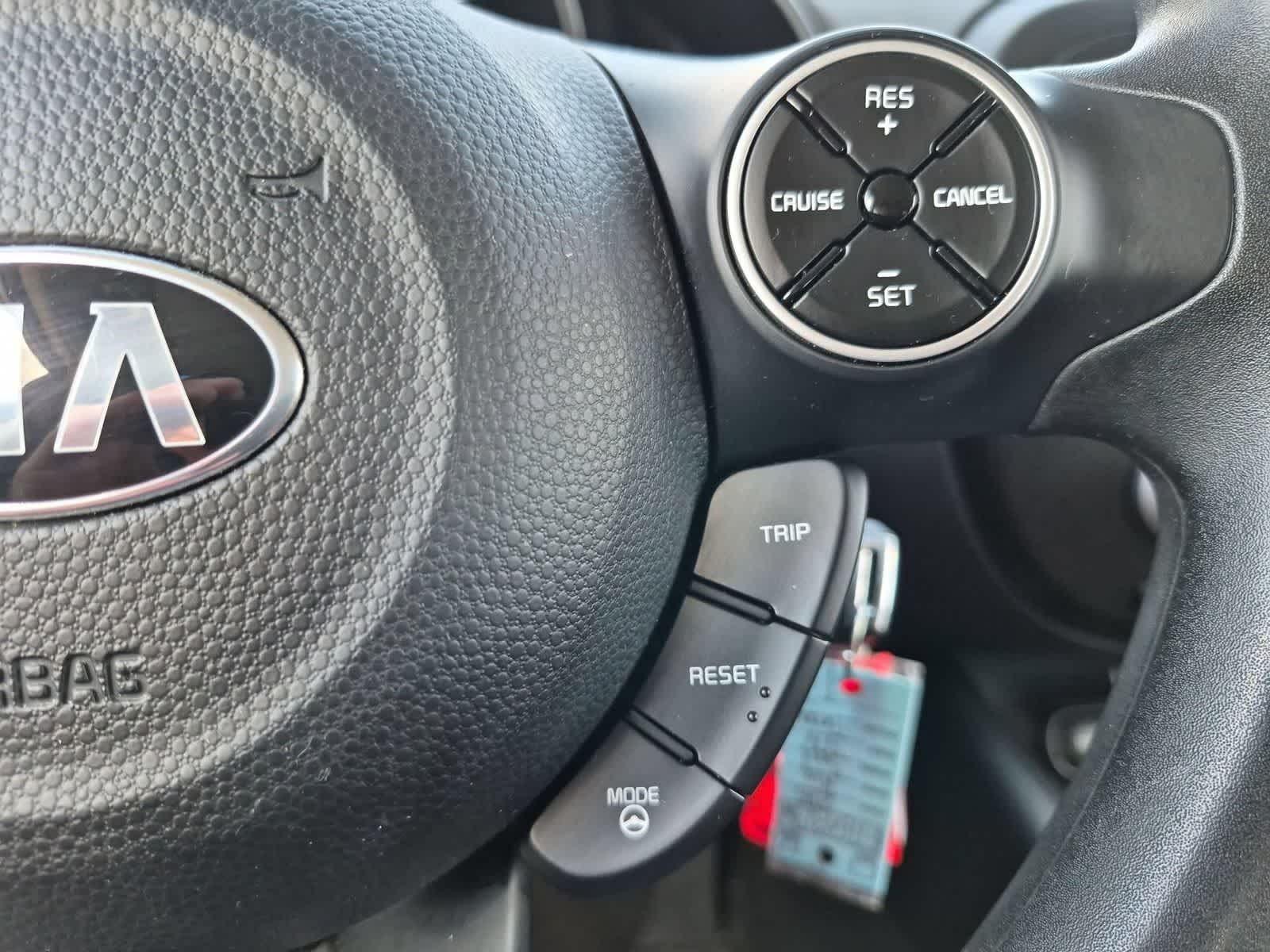Thumbnail: 2015 Kia Soul - 24