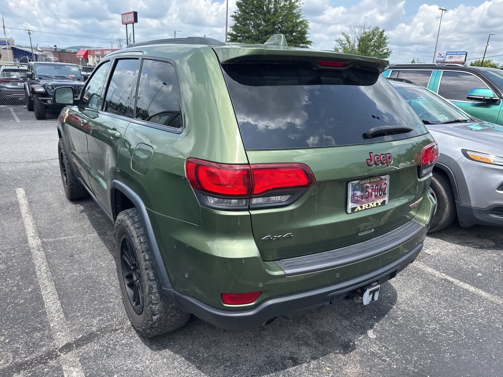 Thumbnail: 2019 Jeep Grand Cherokee - 5