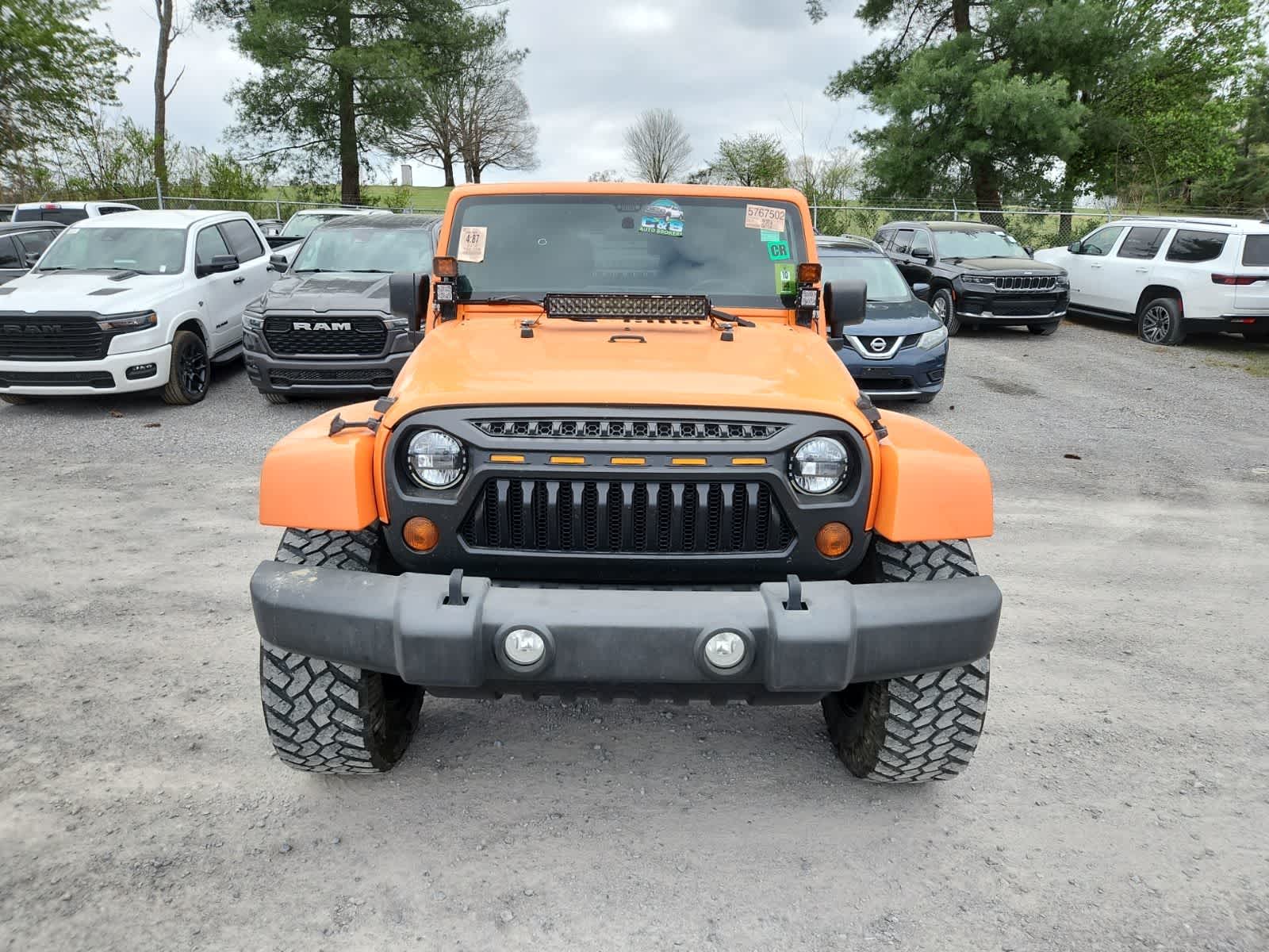 Thumbnail: 2012 Jeep Wrangler - 8