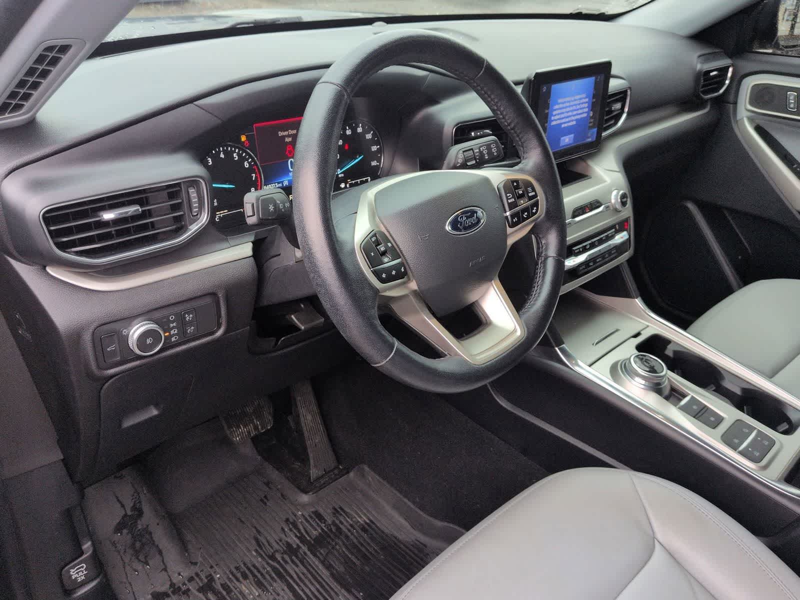 Thumbnail: 2021 Ford Explorer - 10