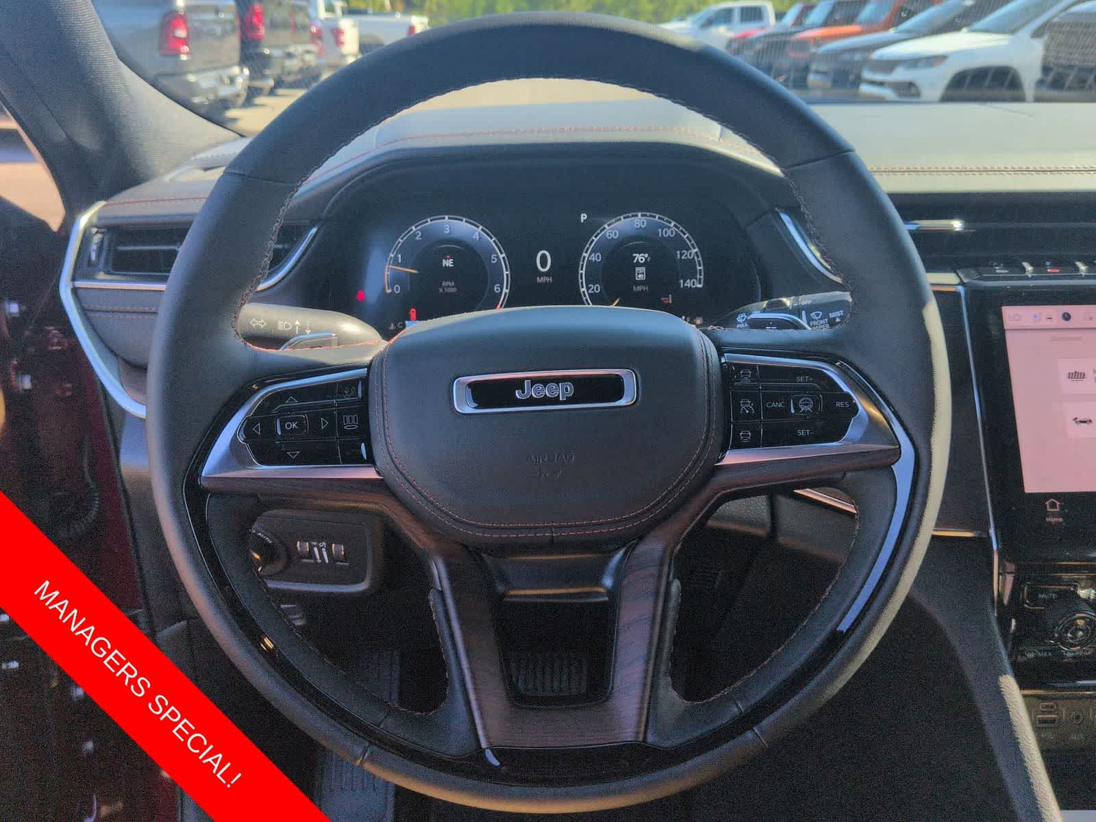 Thumbnail: 2025 Jeep Grand Cherokee - 21