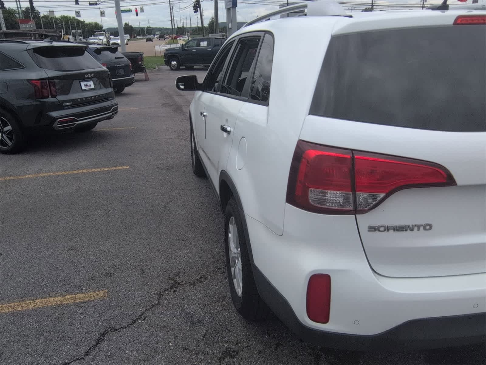 Thumbnail: 2014 Kia Sorento - 6