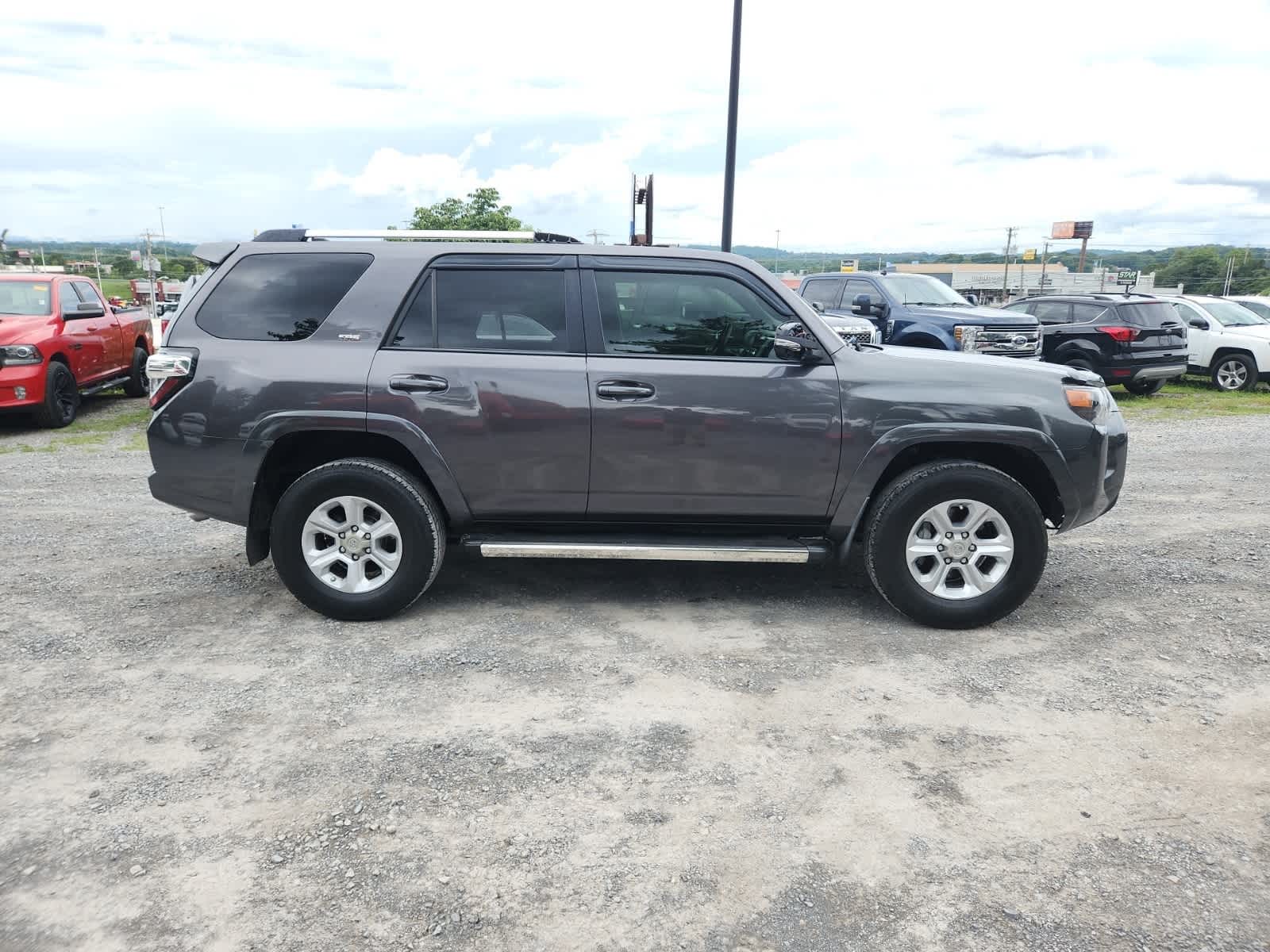 Thumbnail: 2019 Toyota 4Runner - 6