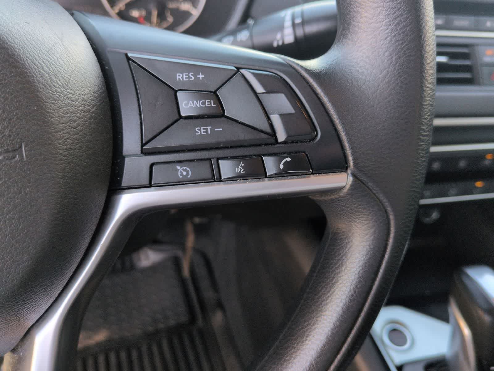 Thumbnail: 2020 Nissan Altima - 24