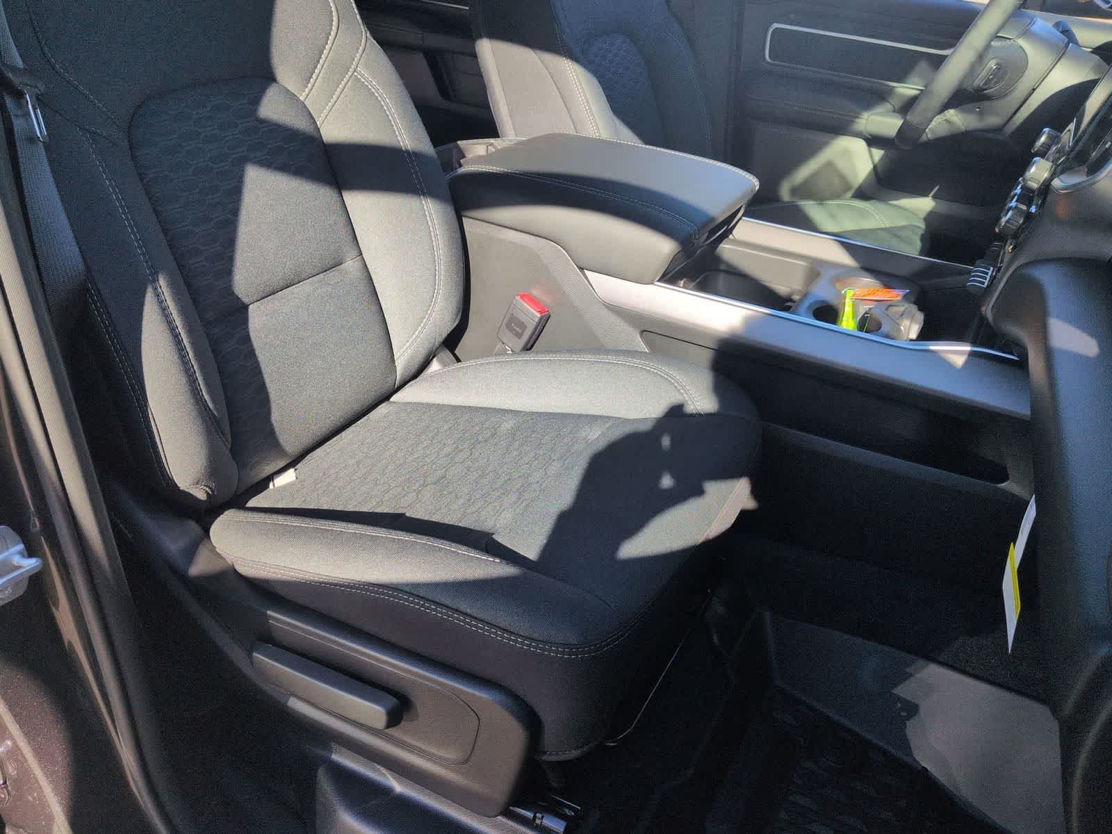 Thumbnail: 2026 RAM 1500 - 21