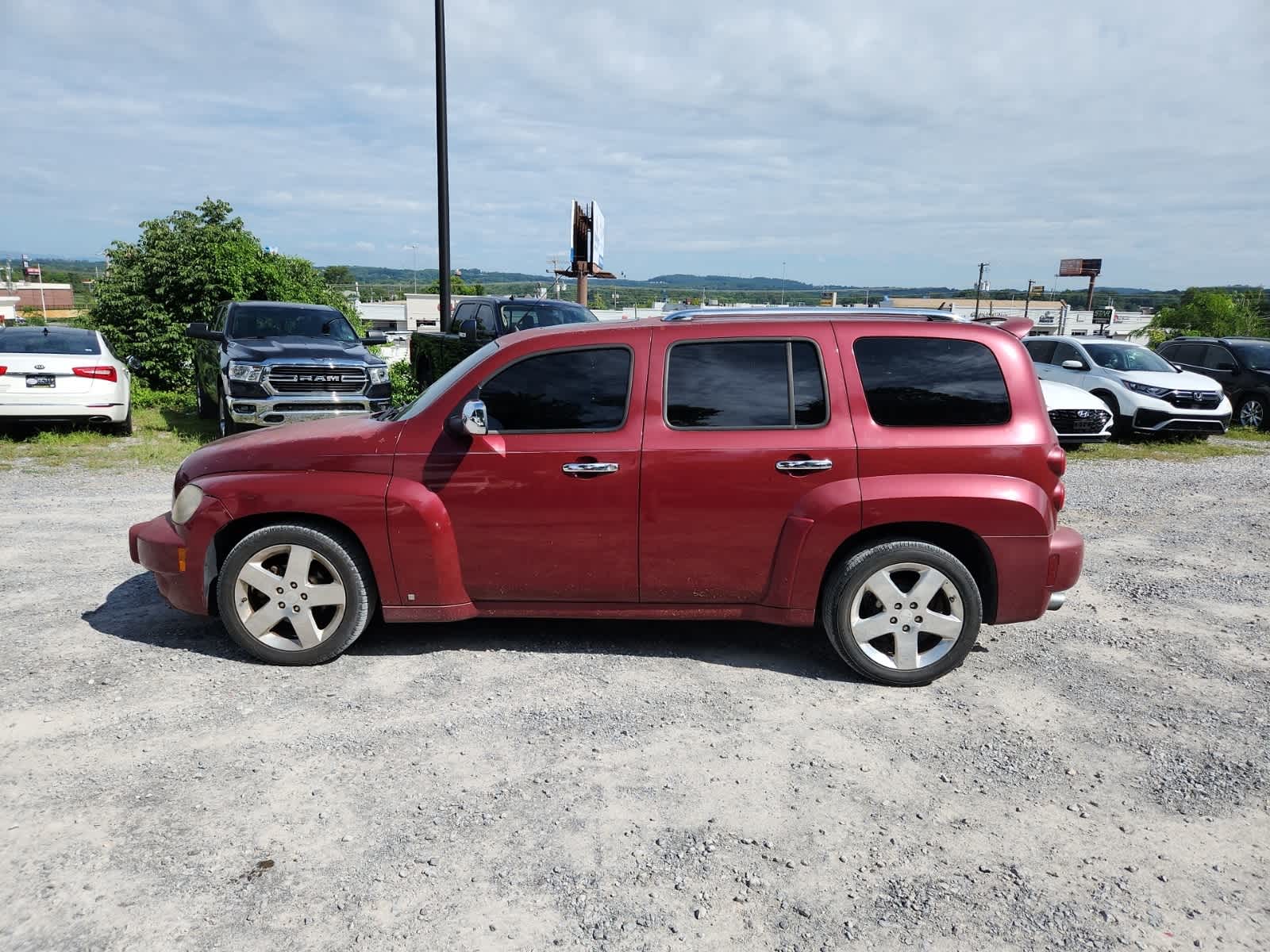 Thumbnail: 2006 Chevrolet HHR - 2