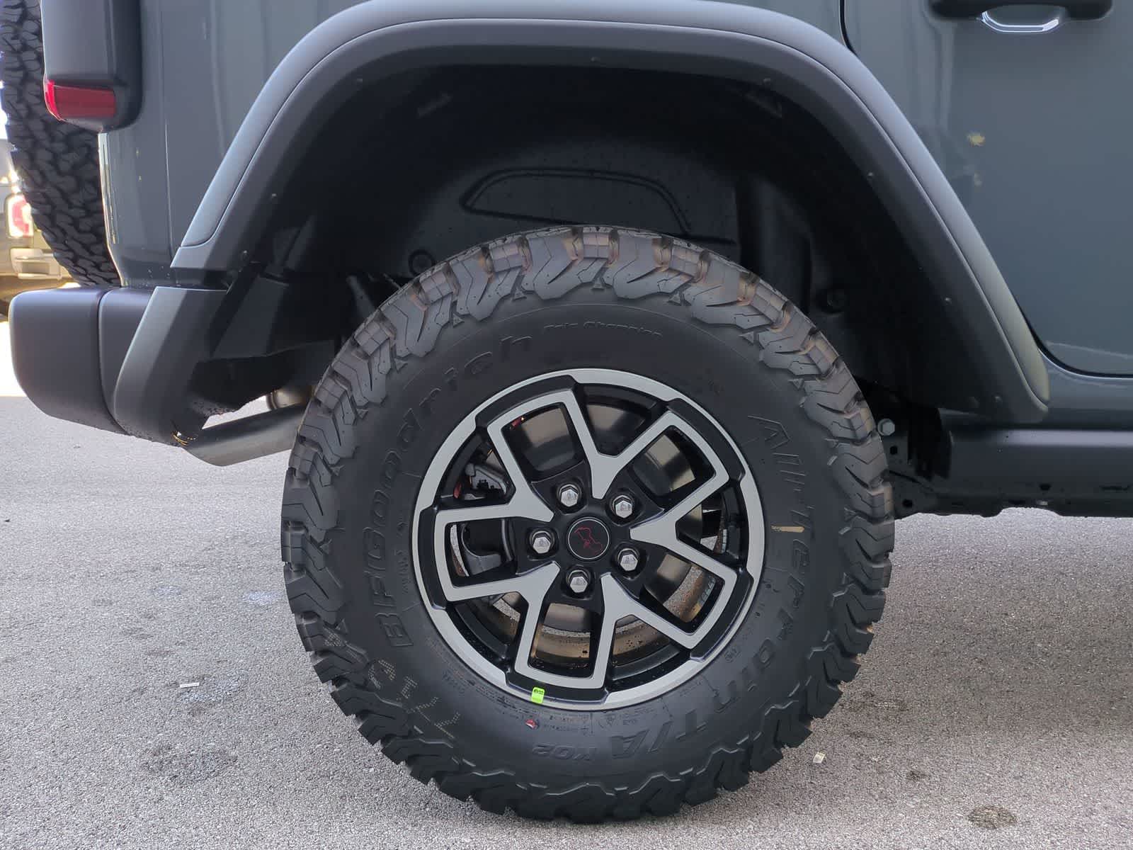 Thumbnail: 2025 Jeep Wrangler - 13