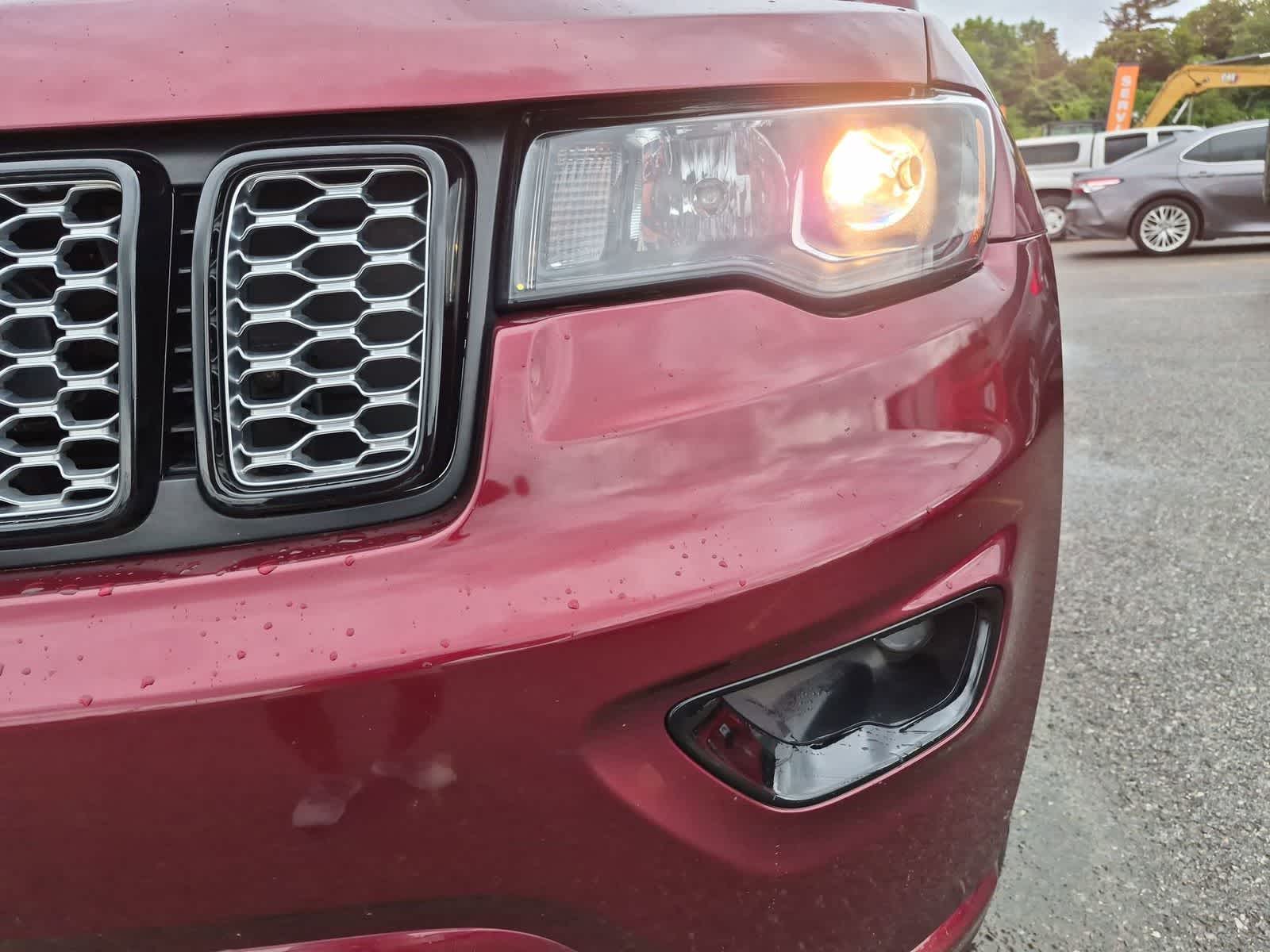 Thumbnail: 2019 Jeep Grand Cherokee - 11