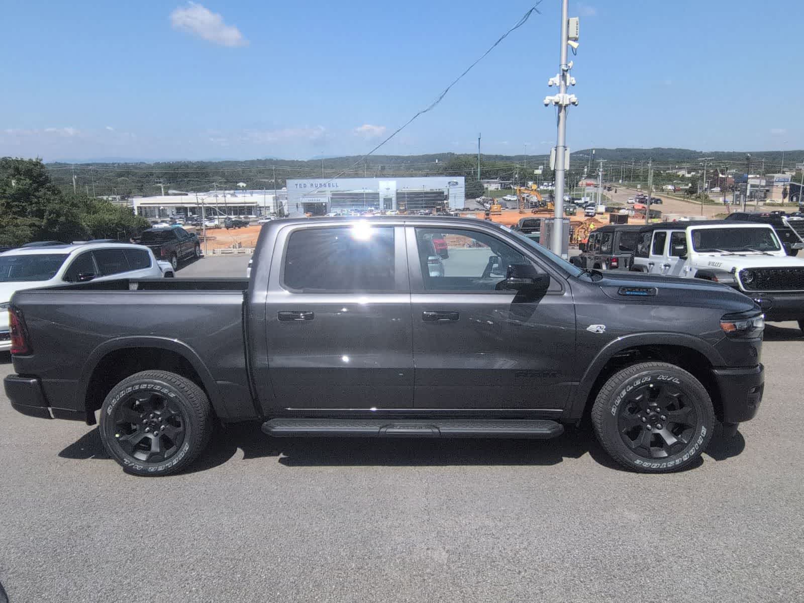 Thumbnail: 2026 RAM 1500 - 9