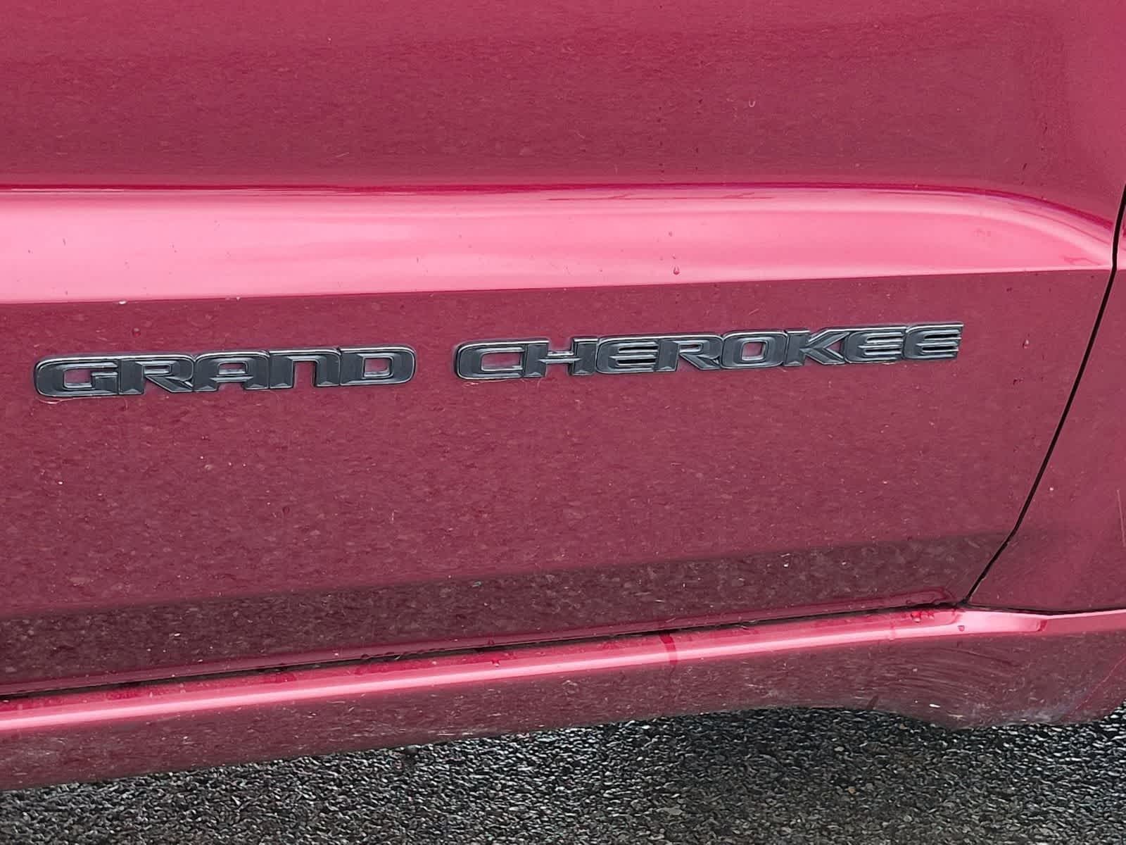 Thumbnail: 2019 Jeep Grand Cherokee - 13