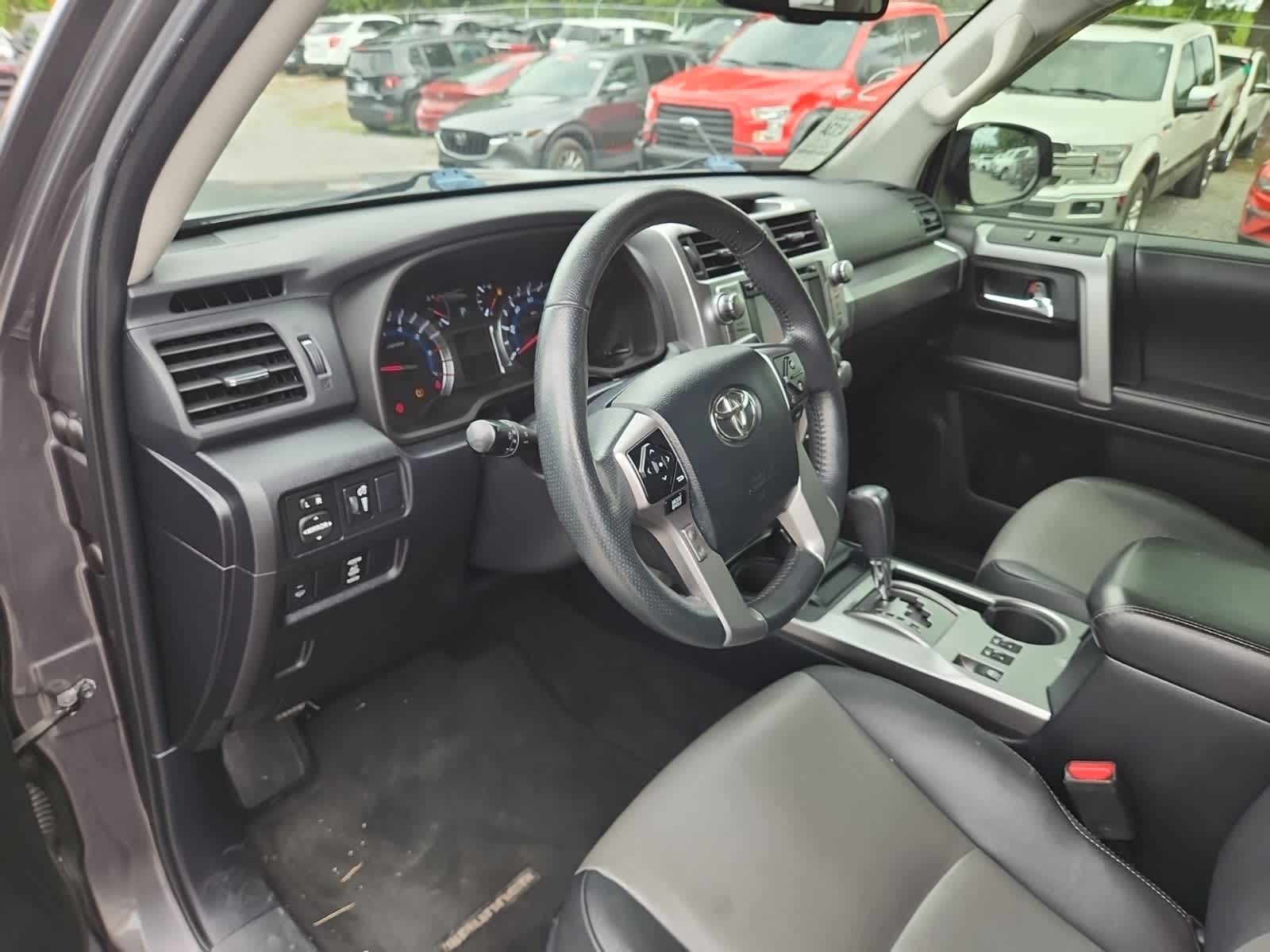 Thumbnail: 2019 Toyota 4Runner - 13