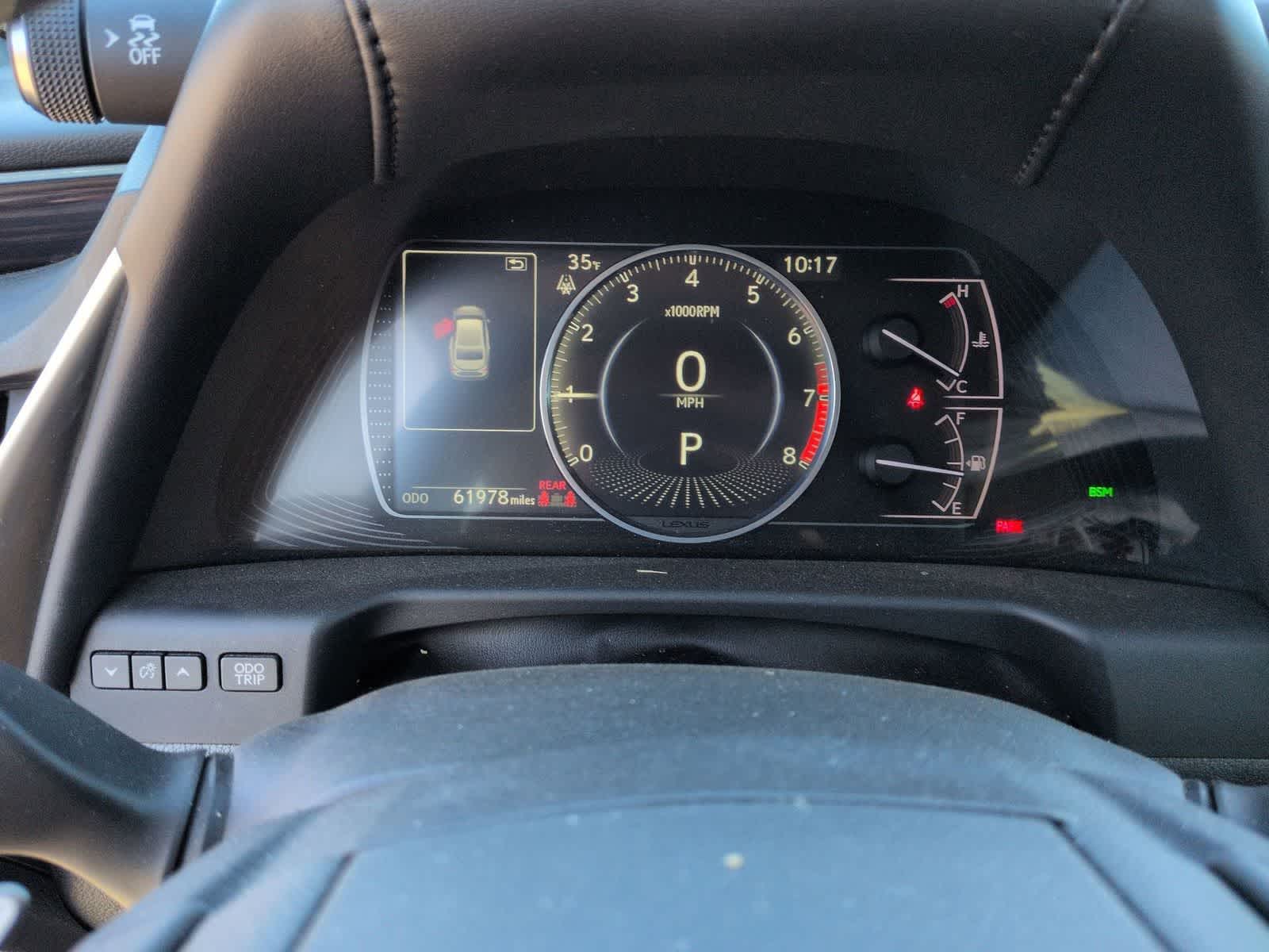 Thumbnail: 2019 Lexus ES - 30