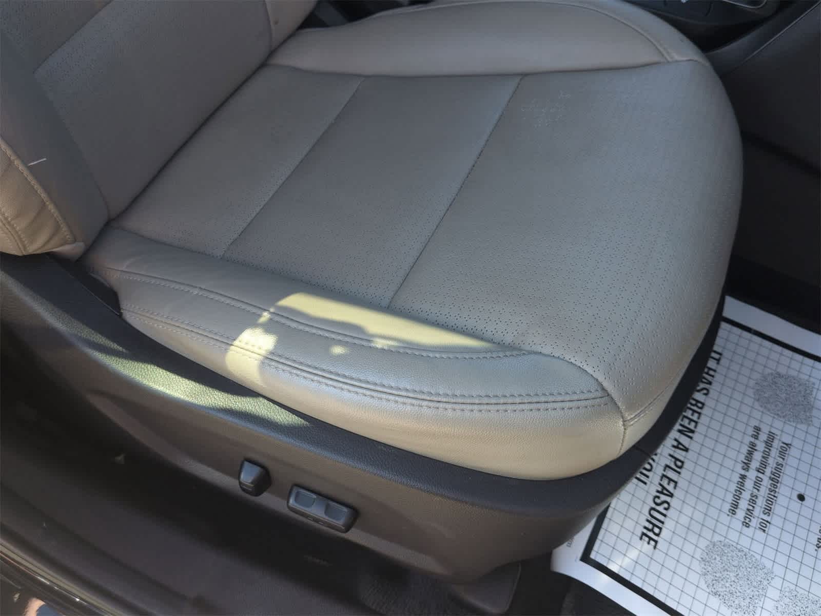 Thumbnail: 2016 Hyundai Santa Fe - 20