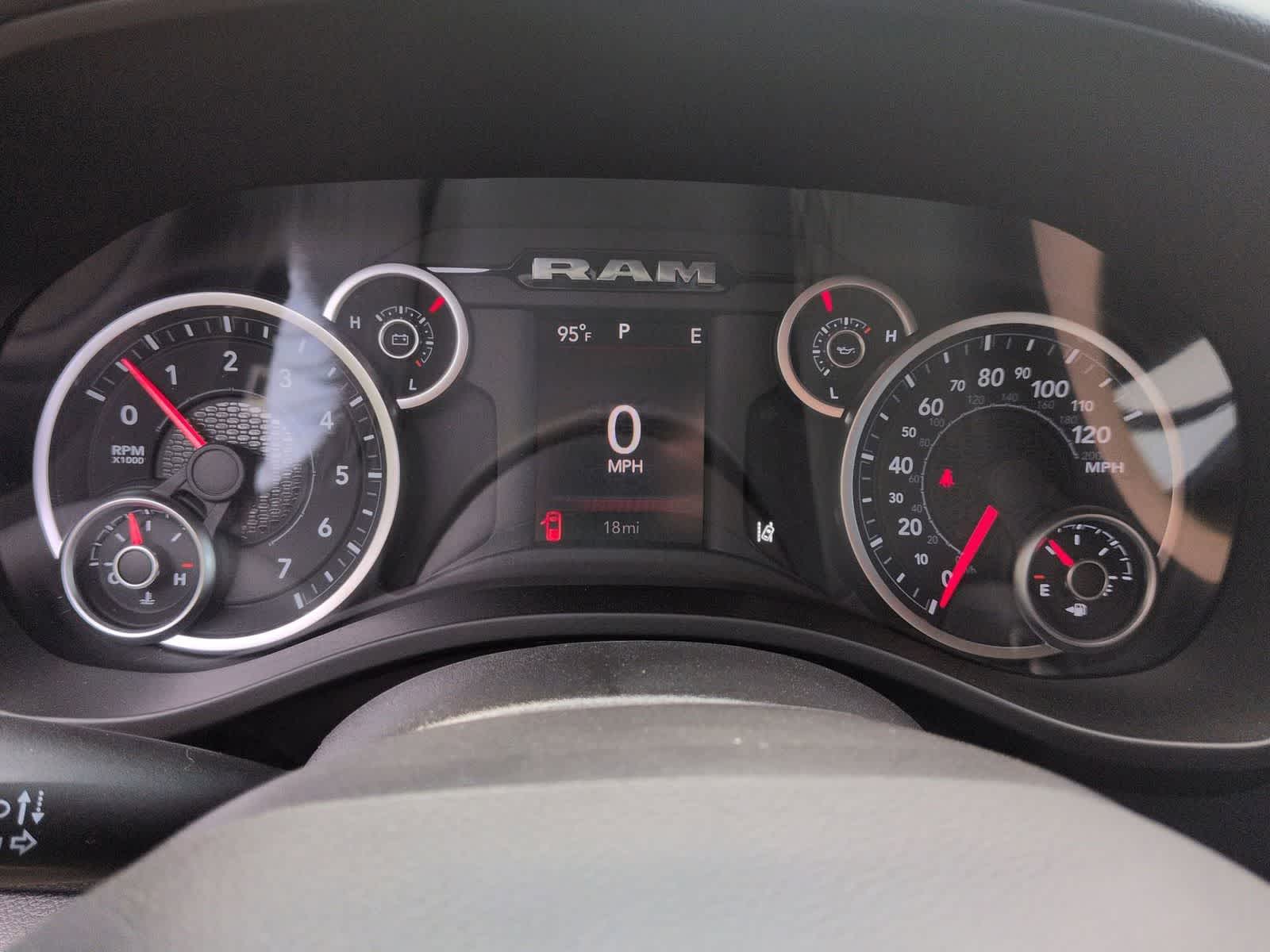 Thumbnail: 2026 RAM 1500 - 32