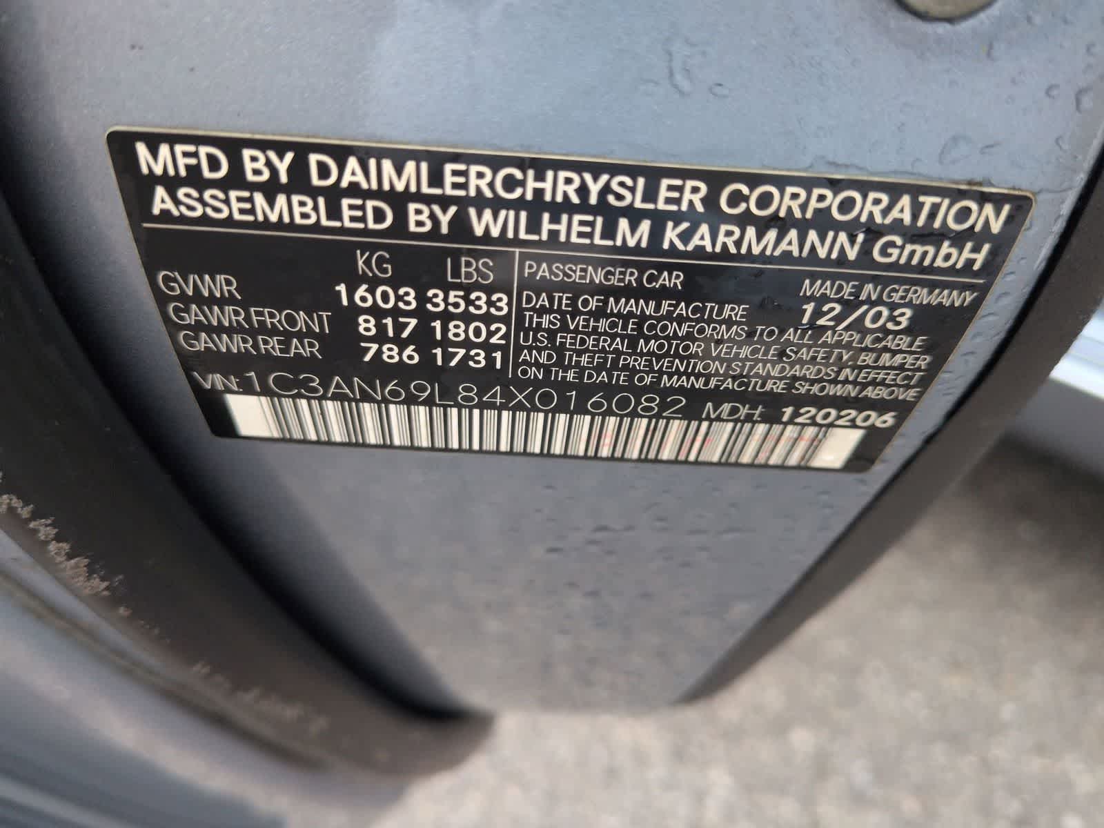 Thumbnail: 2004 Chrysler Crossfire - 16