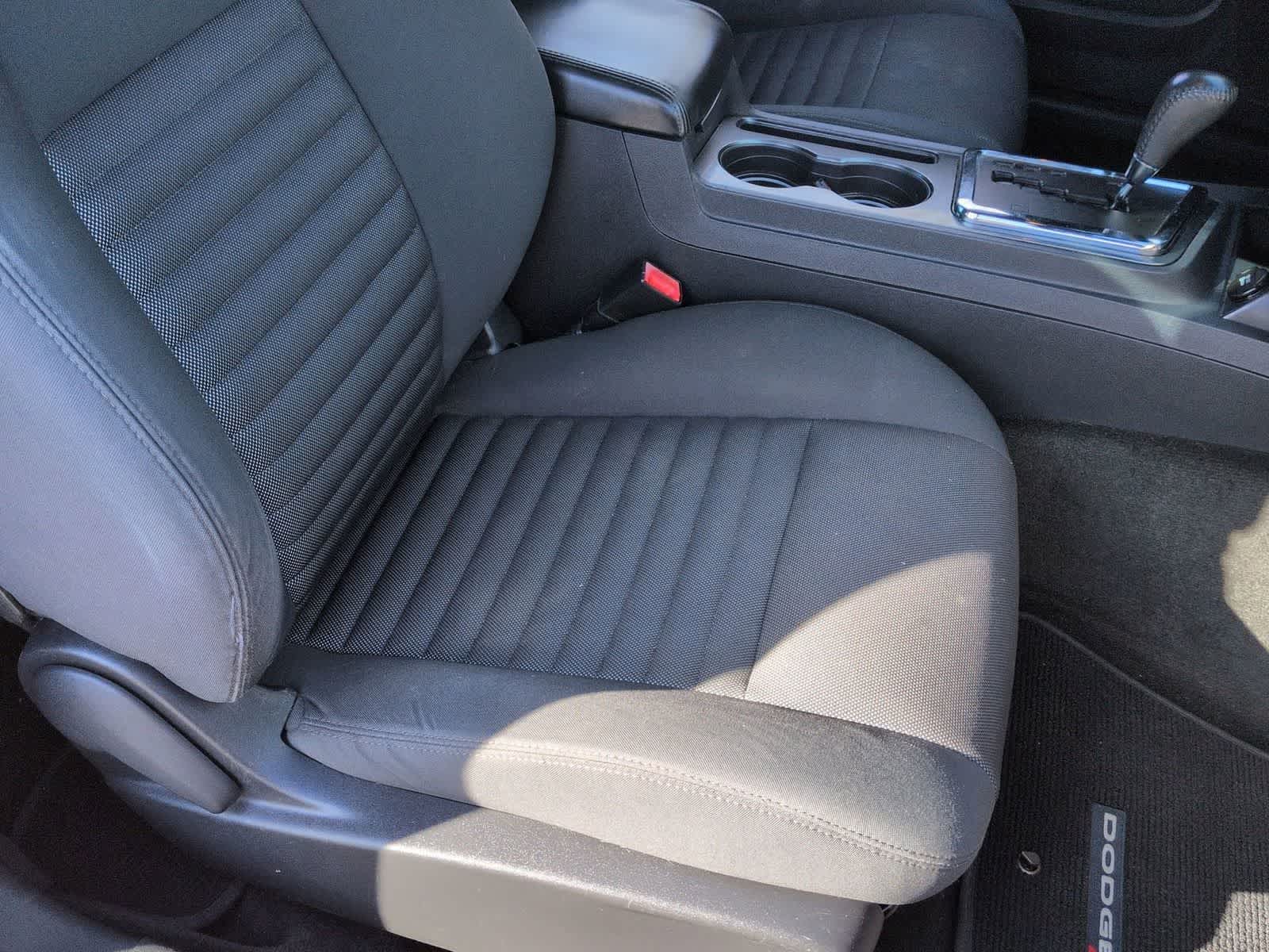 Thumbnail: 2012 Dodge Challenger - 15