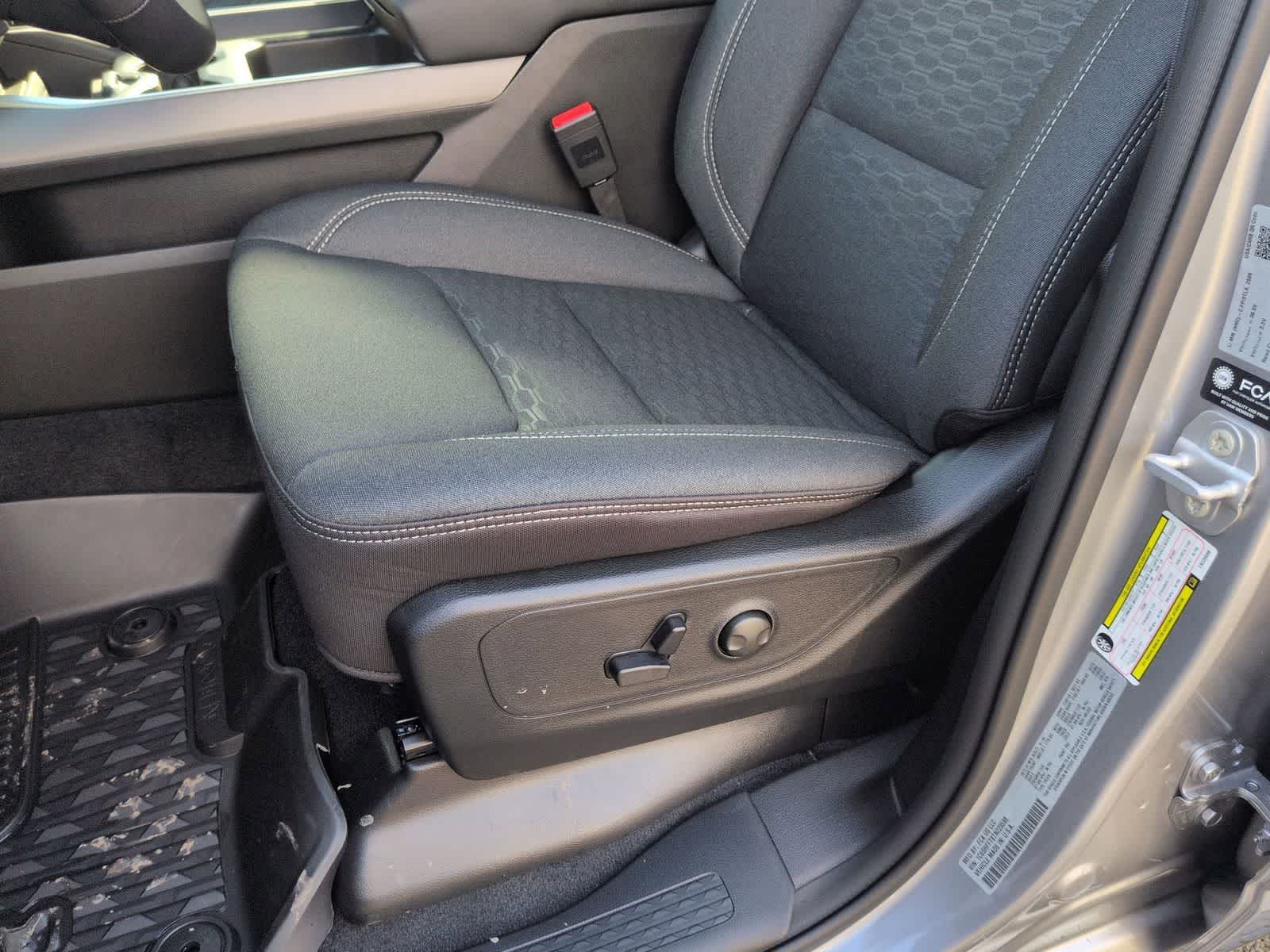 Thumbnail: 2026 RAM 1500 - 16