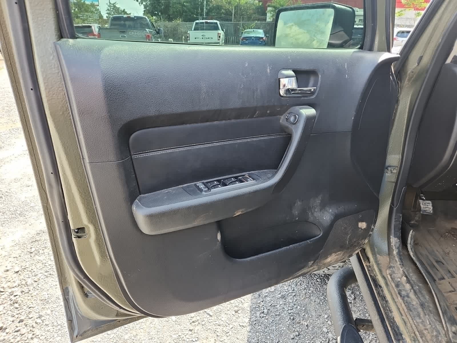 Thumbnail: 2006 Hummer H3 - 16