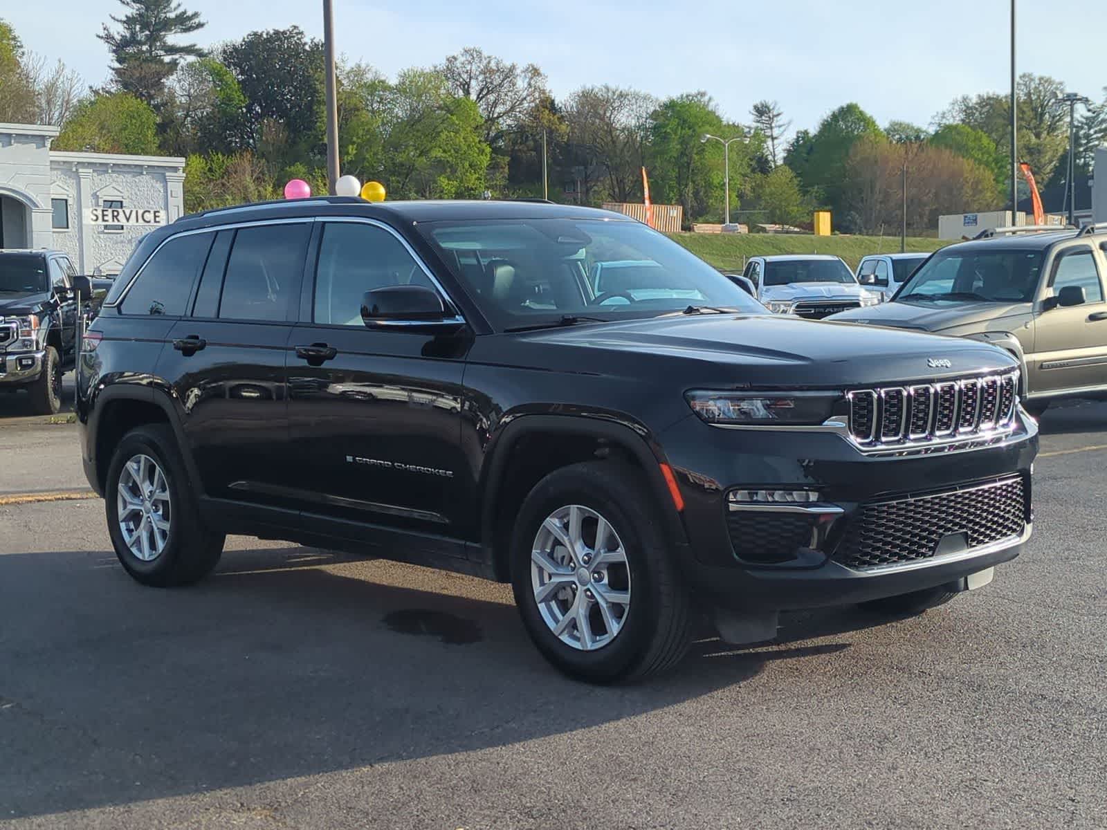 Thumbnail: 2023 Jeep Grand Cherokee - 2