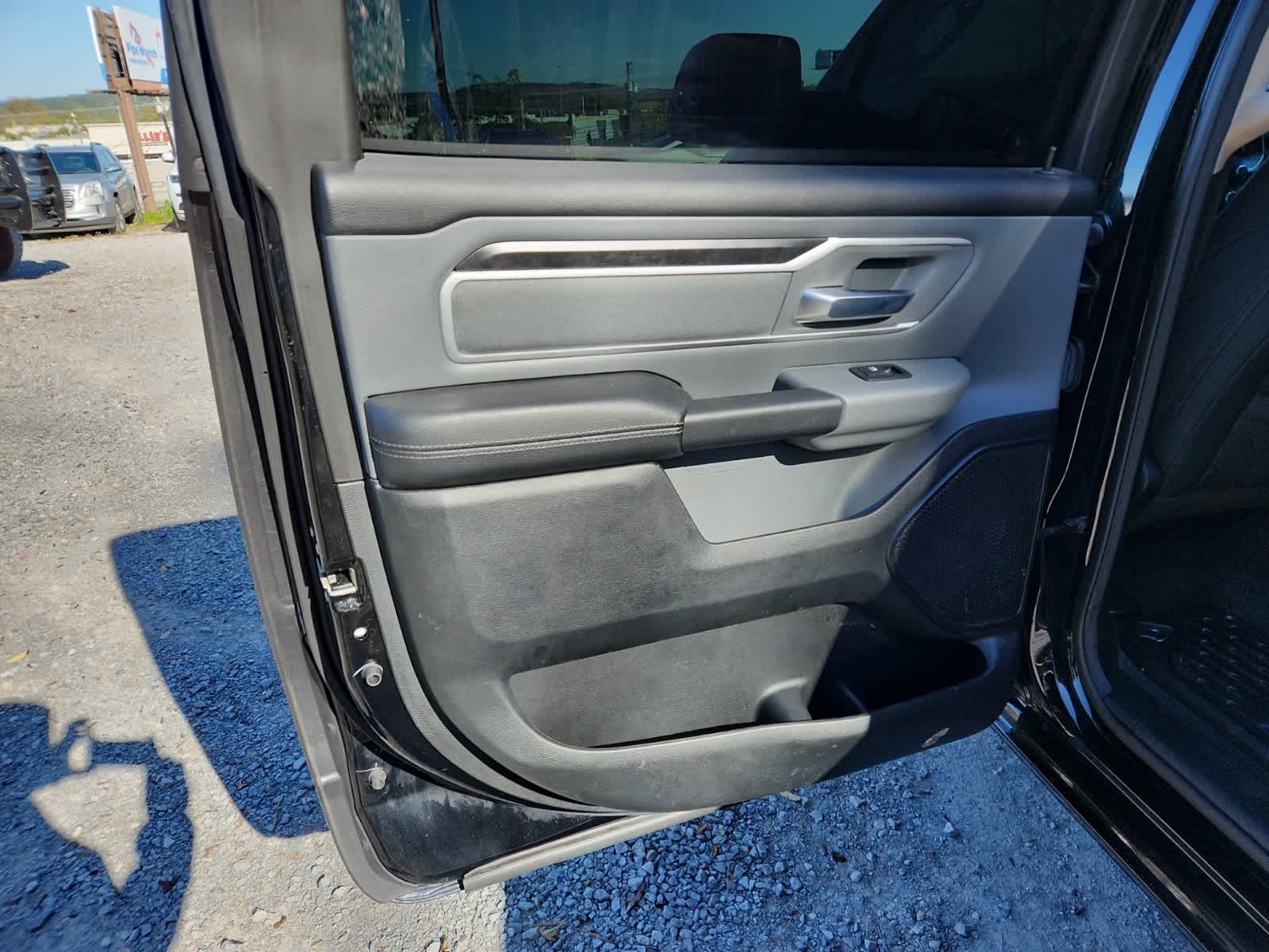 Thumbnail: 2020 RAM 1500 - 27