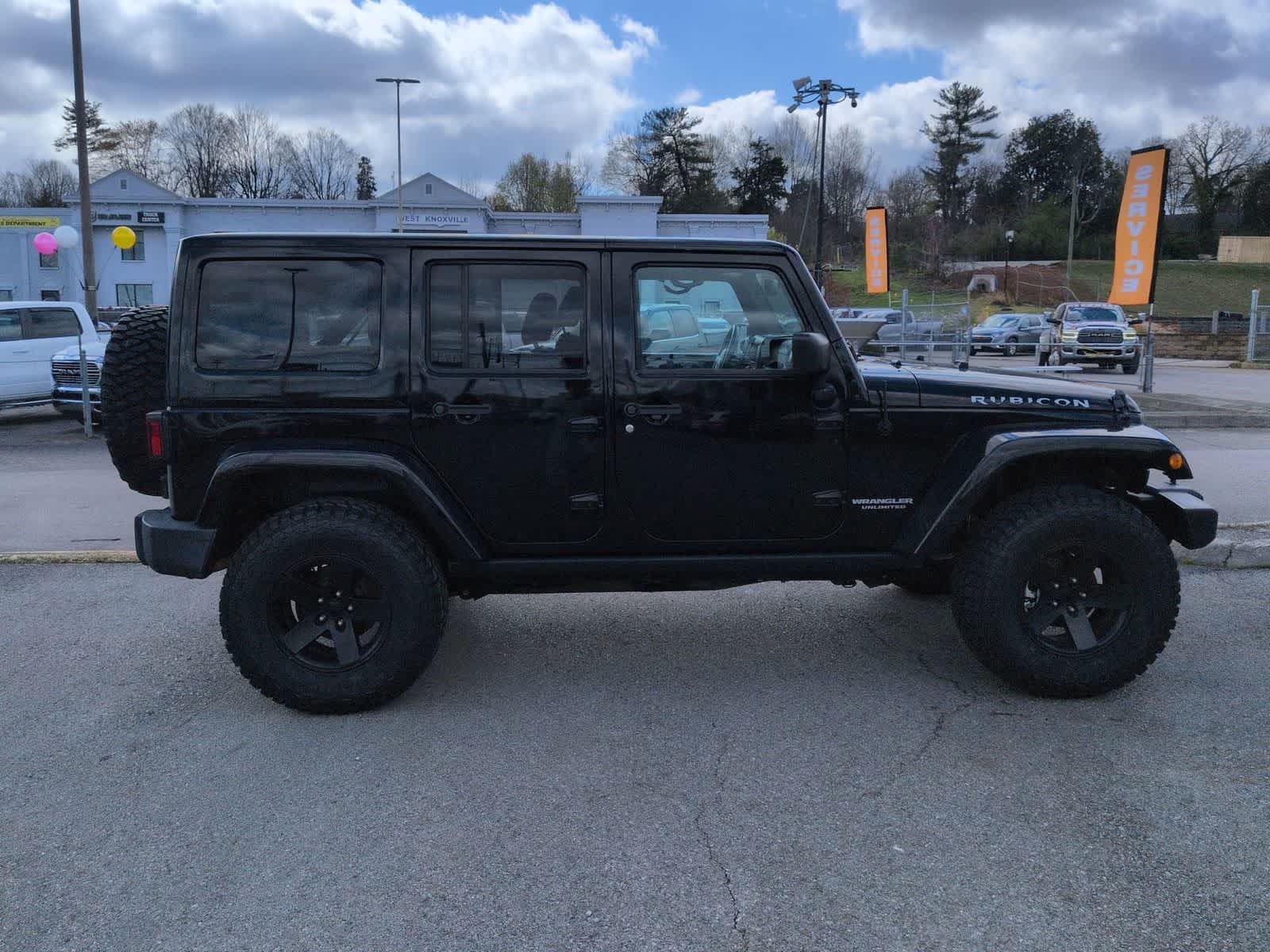 Thumbnail: 2016 Jeep Wrangler - 9