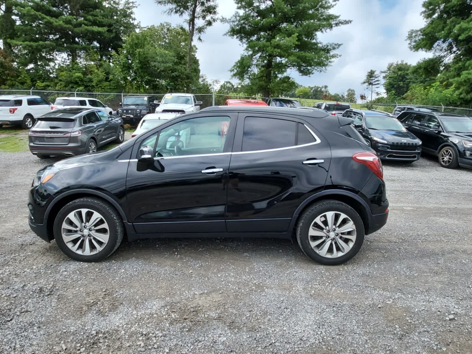 Thumbnail: 2019 Buick Encore - 2