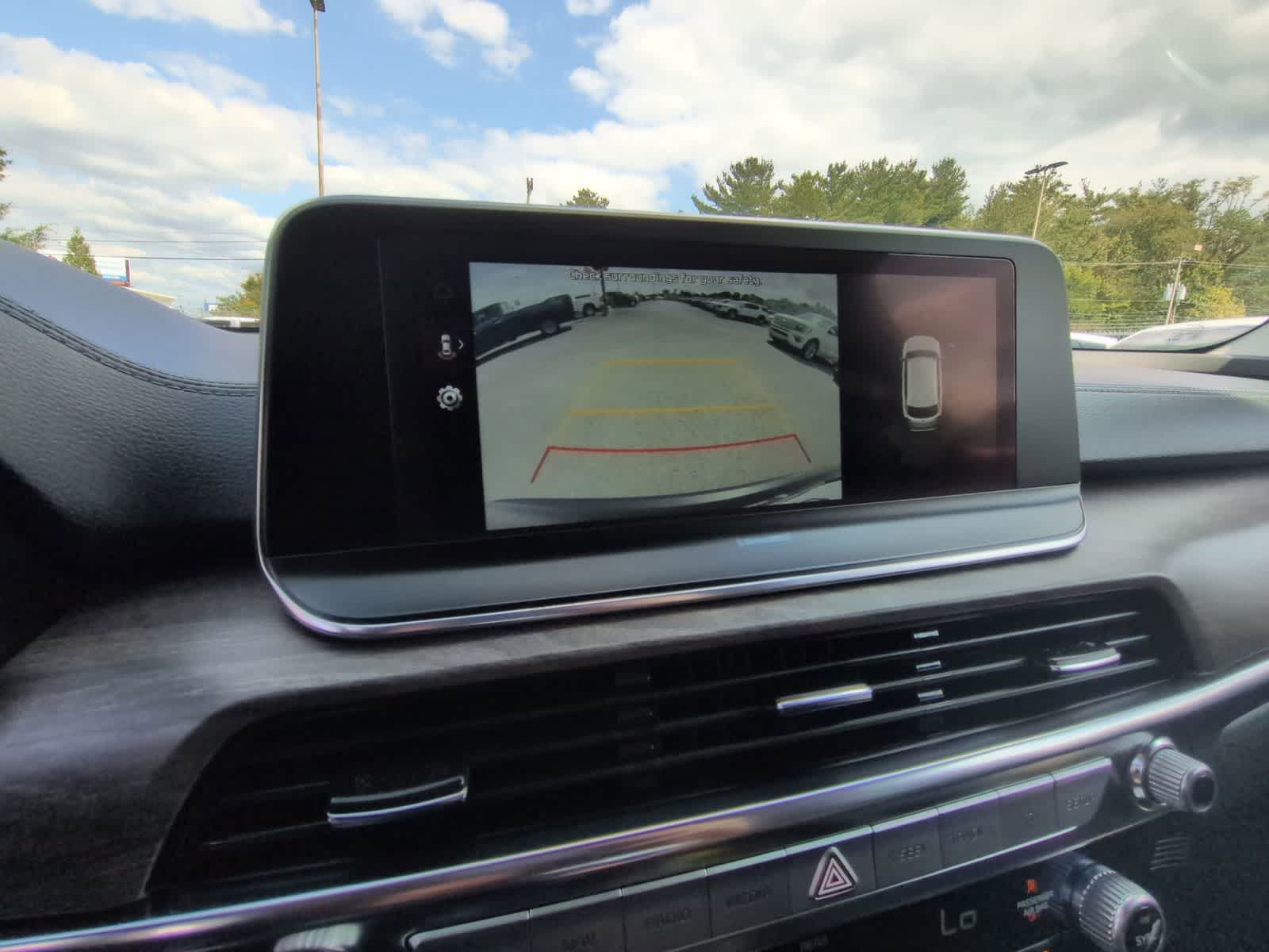 Thumbnail: 2022 Kia Telluride - 28