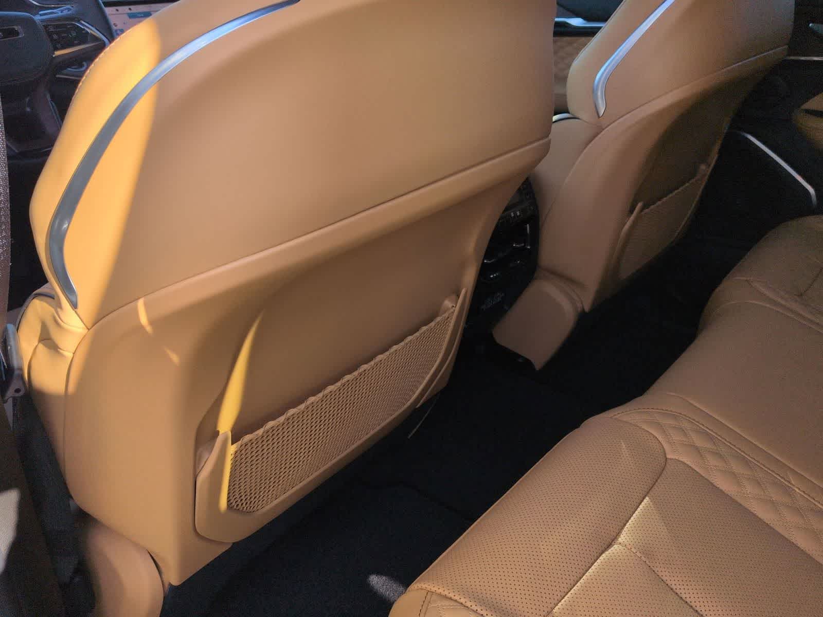 Thumbnail: 2025 Jeep Grand Cherokee - 17