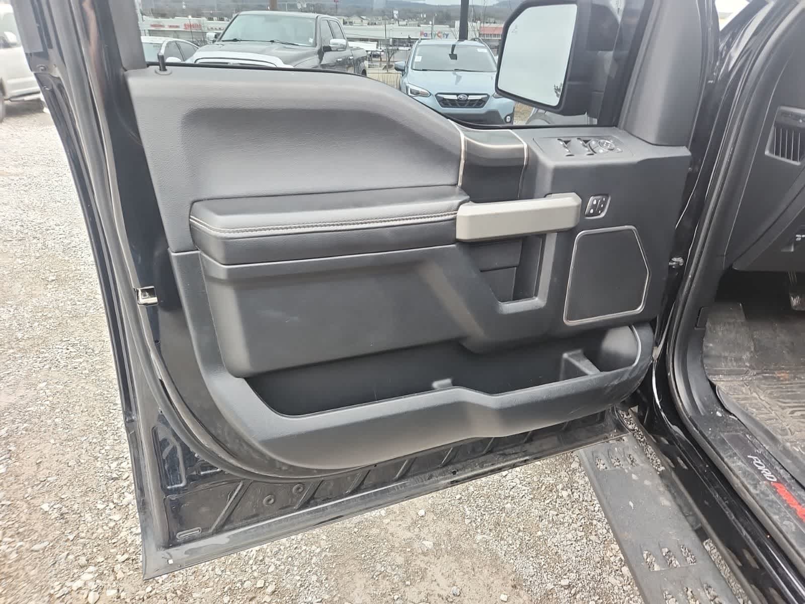 Thumbnail: 2019 Ford F-150 - 15