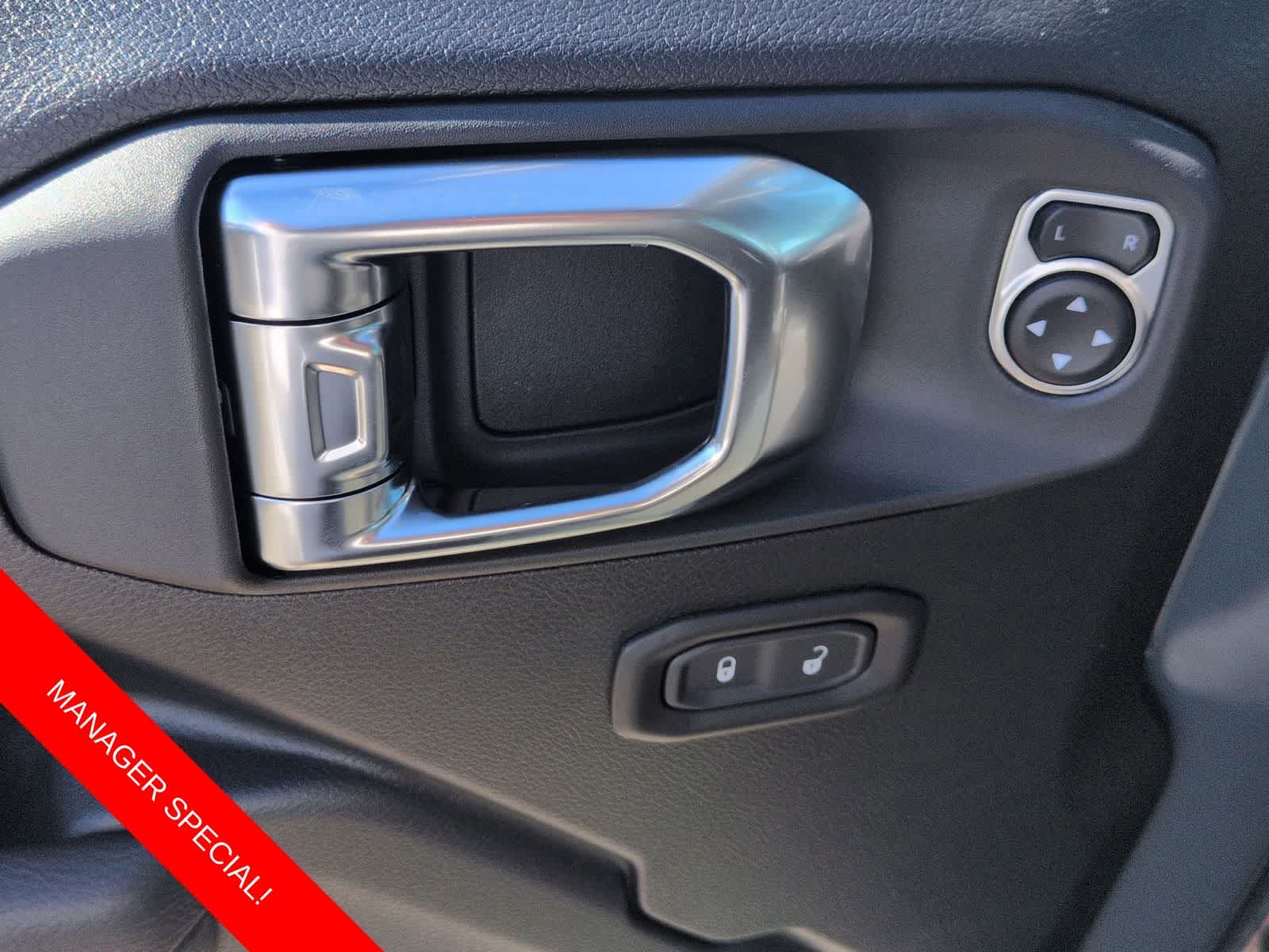 Thumbnail: 2026 Jeep Wrangler - 16