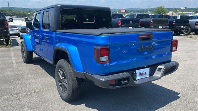 2024 Jeep Gladiator Sport S 4