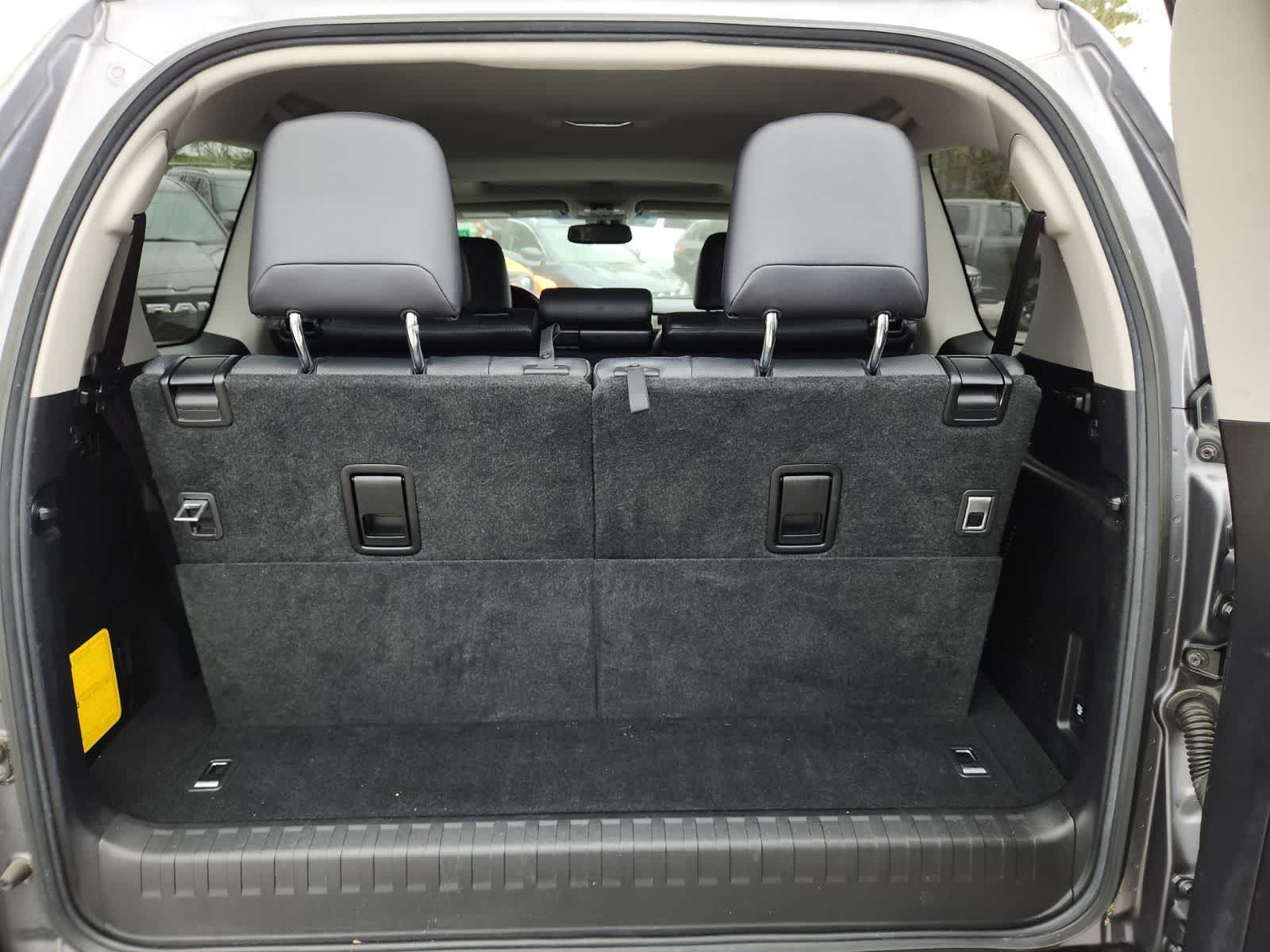 Thumbnail: 2018 Lexus GX - 25