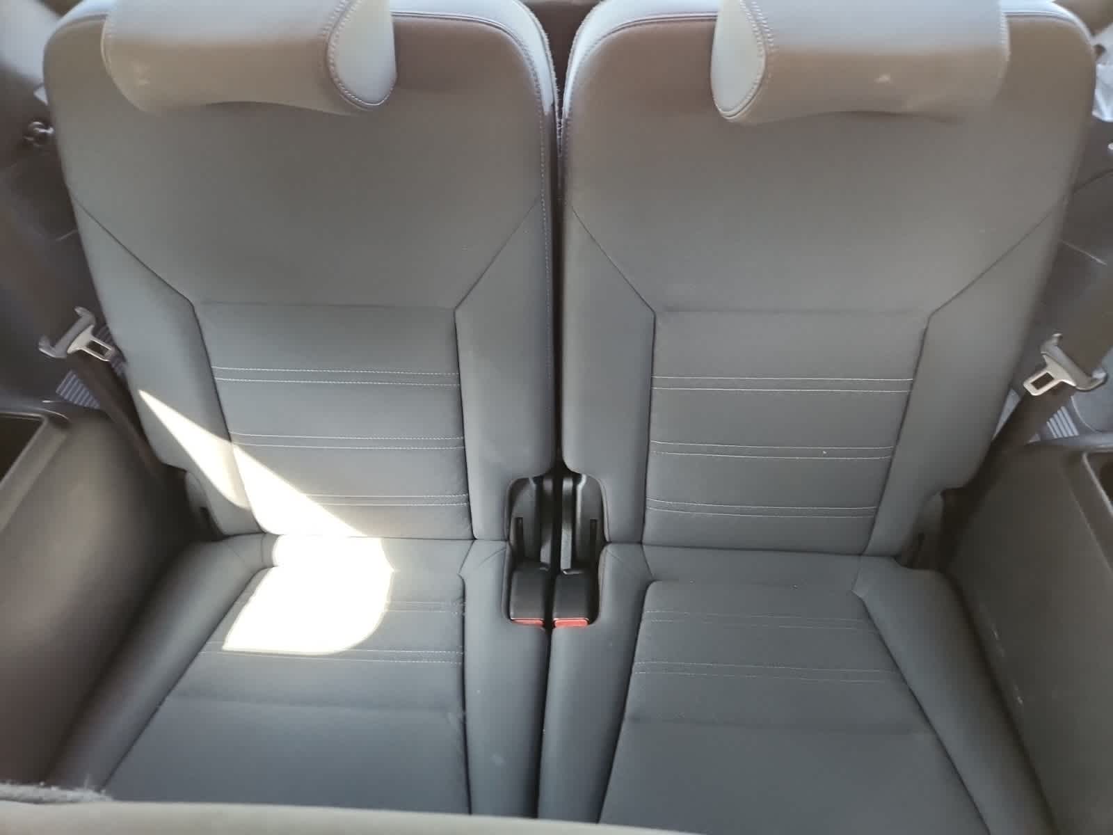 Thumbnail: 2020 Kia Sorento - 28