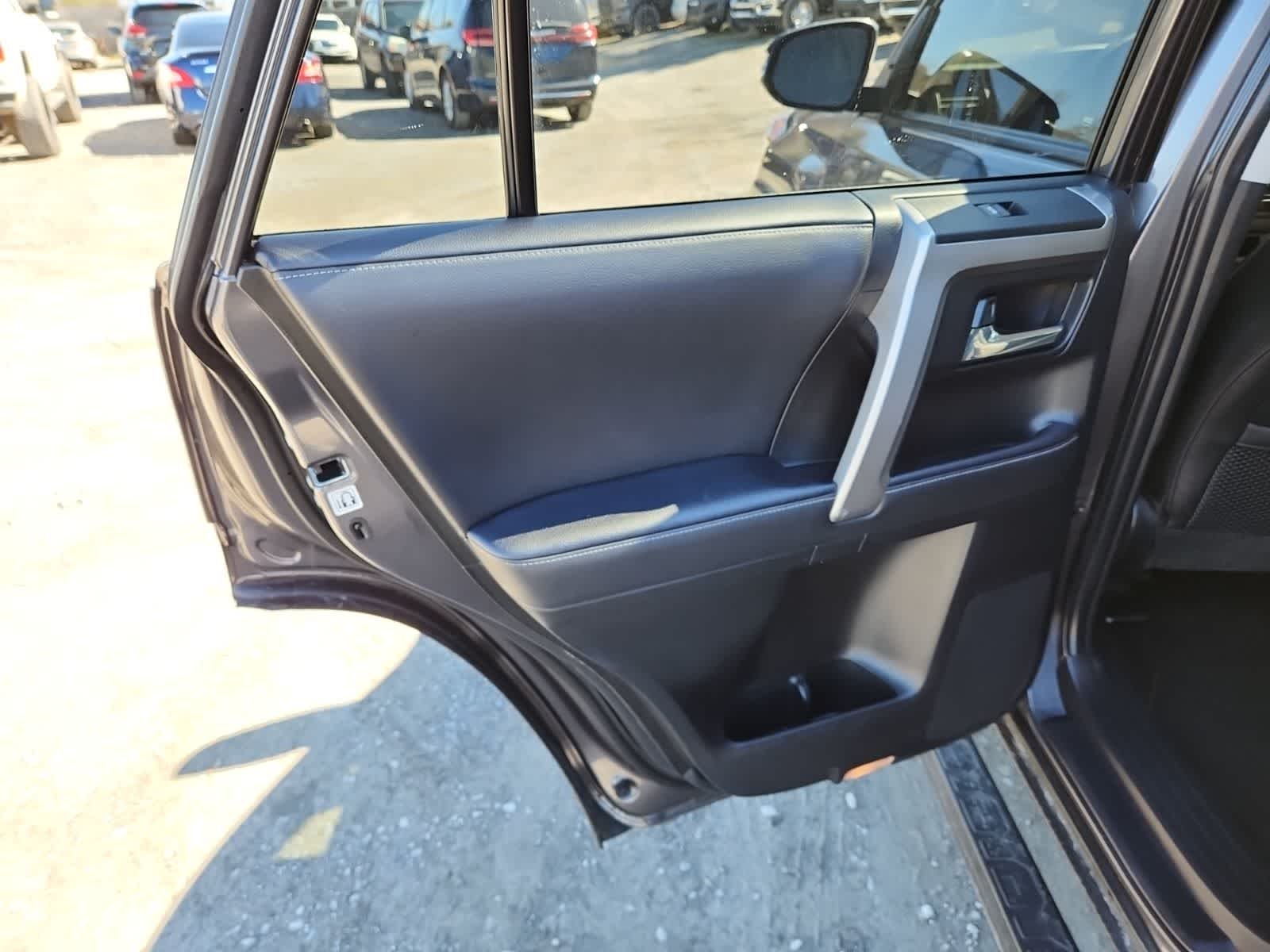 Thumbnail: 2022 Toyota 4Runner - 27