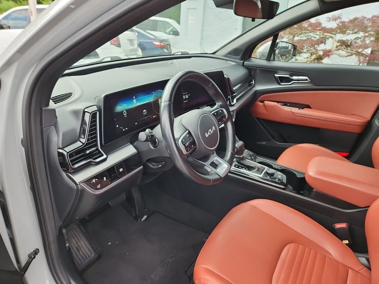 Thumbnail: 2023 Kia Sportage - 12