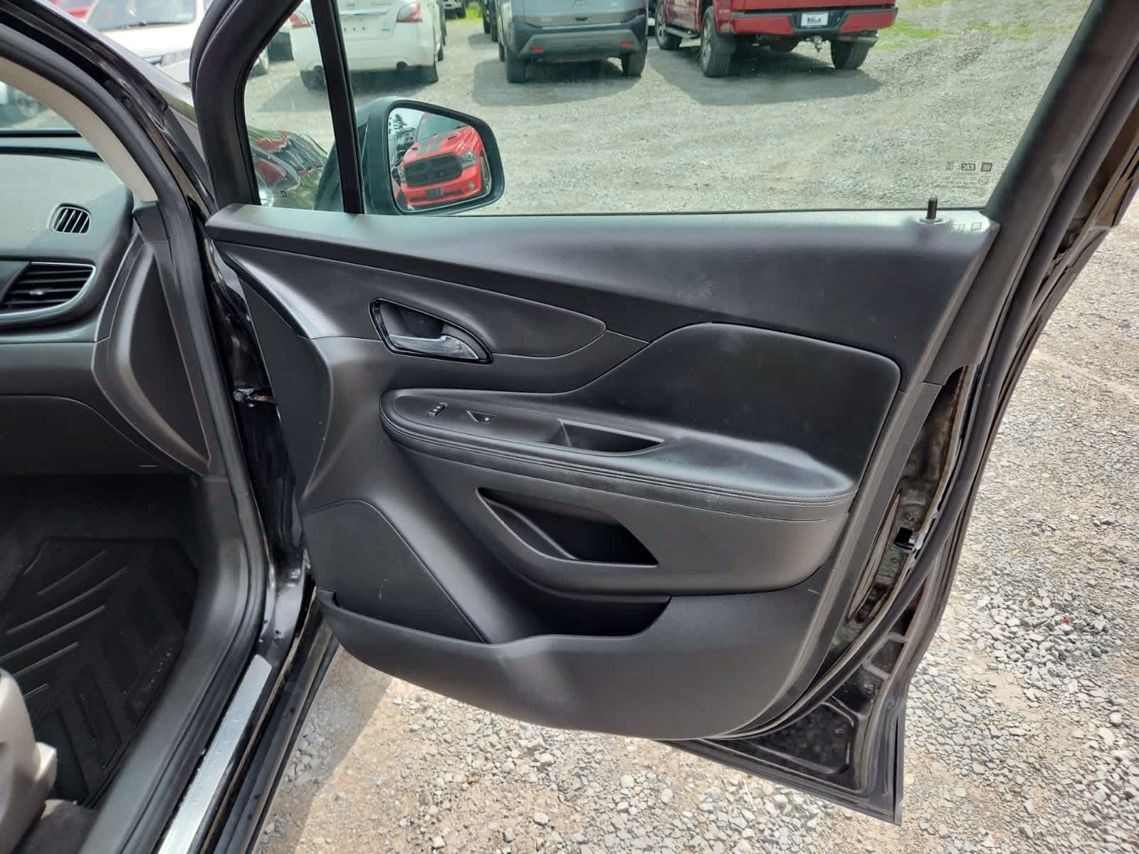 Thumbnail: 2019 Buick Encore - 22