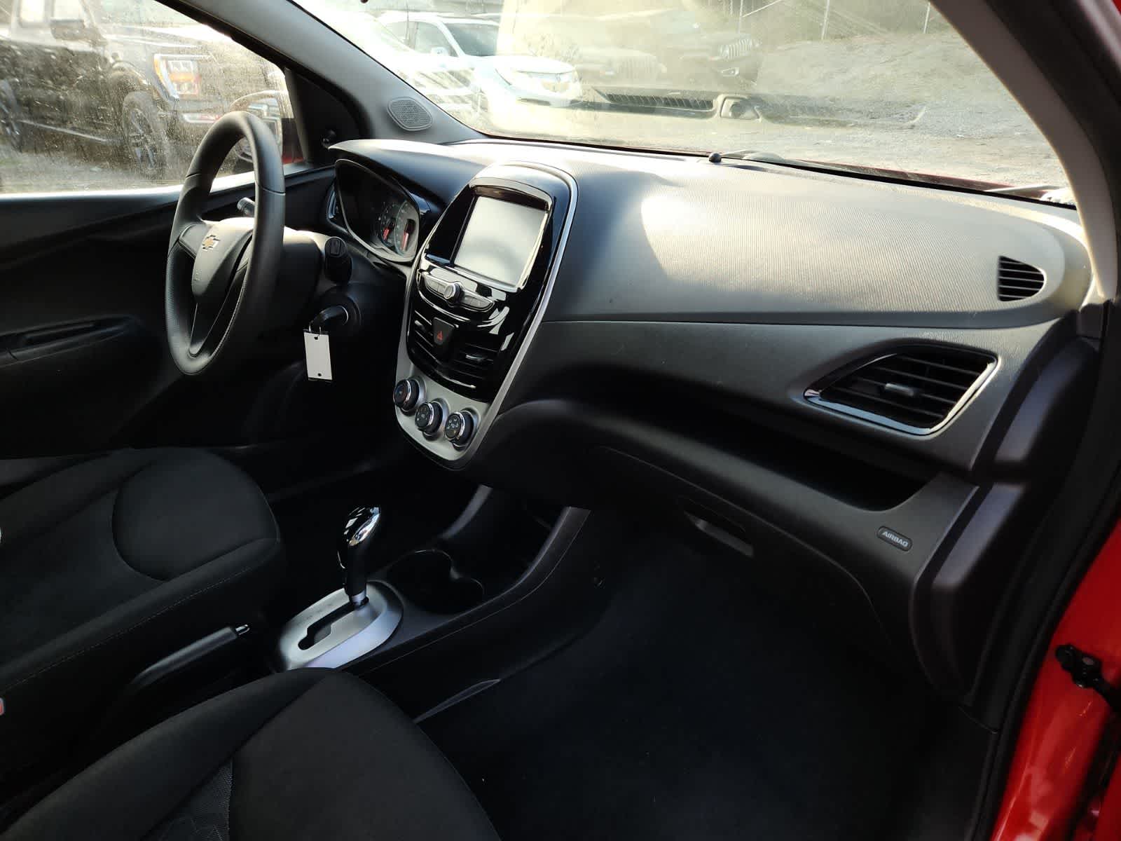 Thumbnail: 2017 Chevrolet Spark - 17