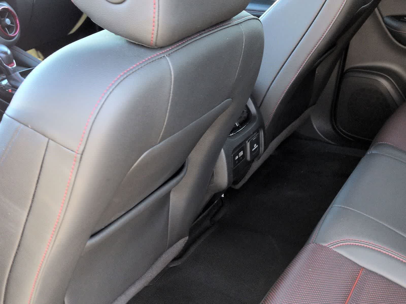 Thumbnail: 2019 Chevrolet Blazer - 16