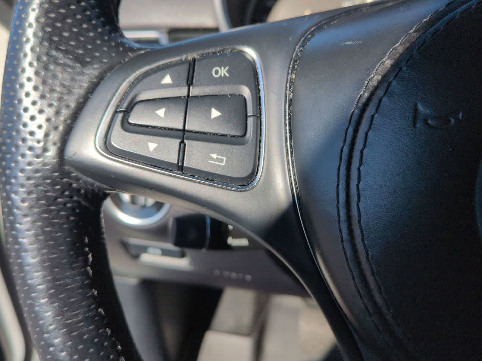 Thumbnail: 2017 Mercedes-Benz GLS - 15