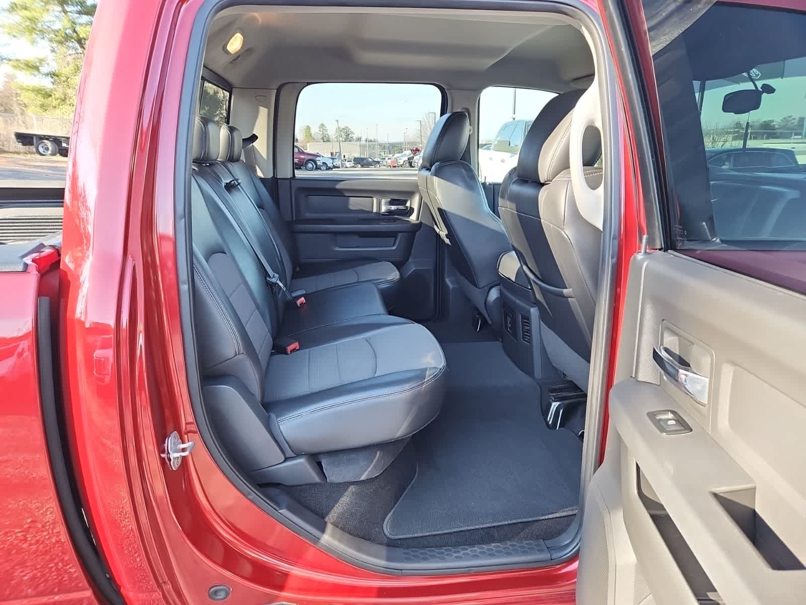 Thumbnail: 2010 Dodge Ram 1500 - 23