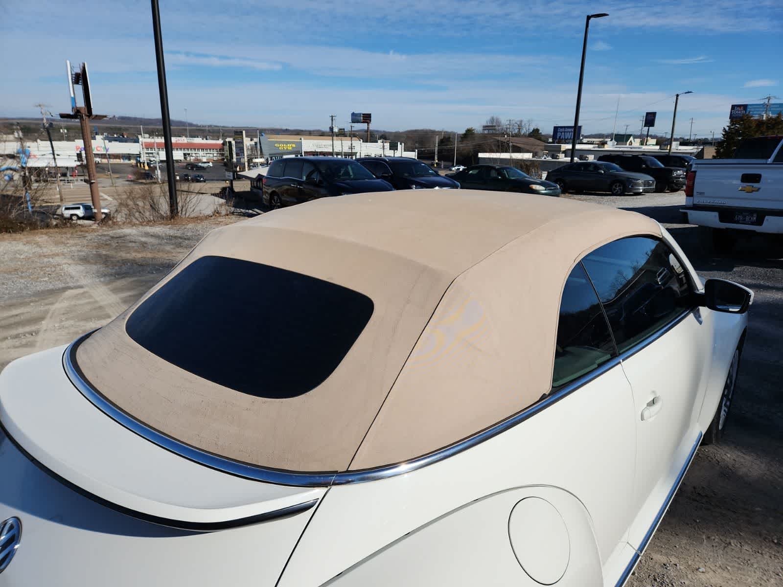 Thumbnail: 2013 Volkswagen Beetle - 29